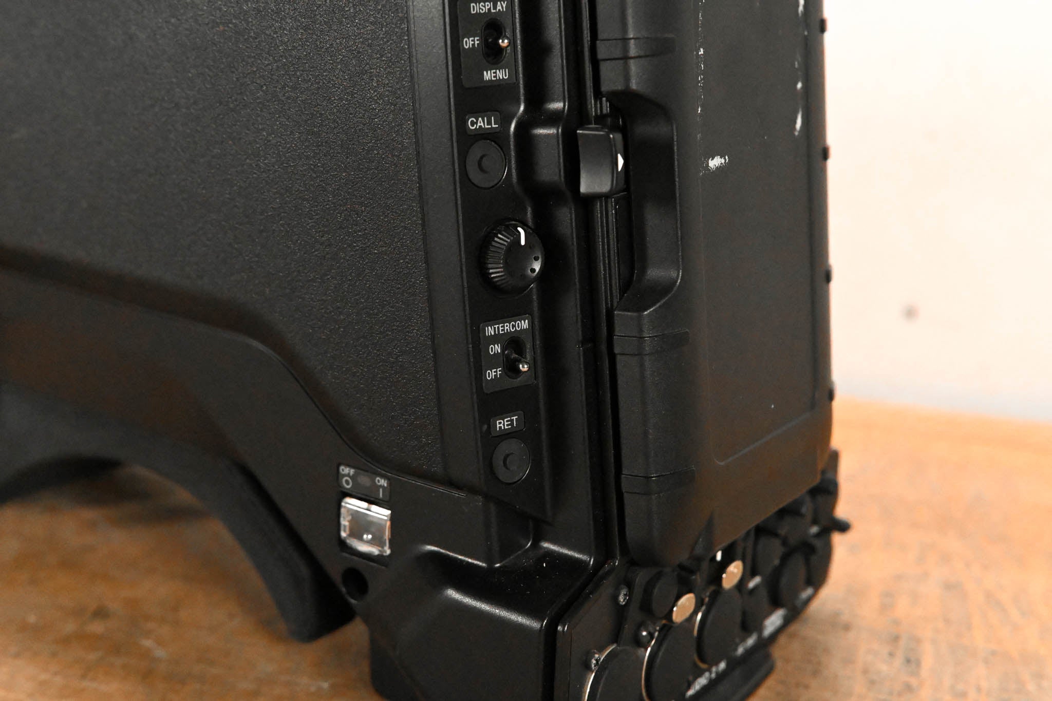 Sony HXC-D70 HD/SD Studio Camera