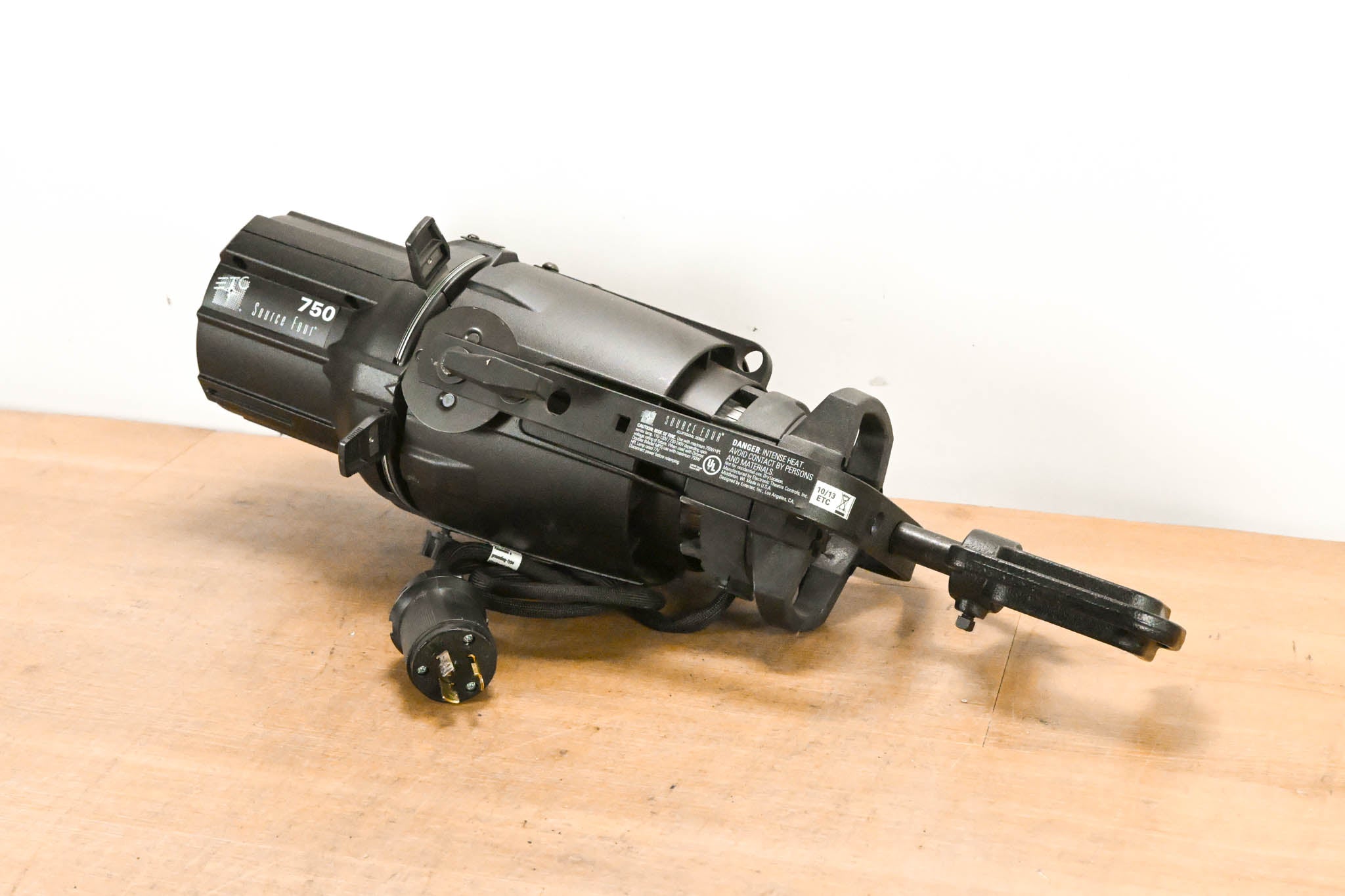ETC Source Four 750 Ellipsoidal Light (No Lens Tube)