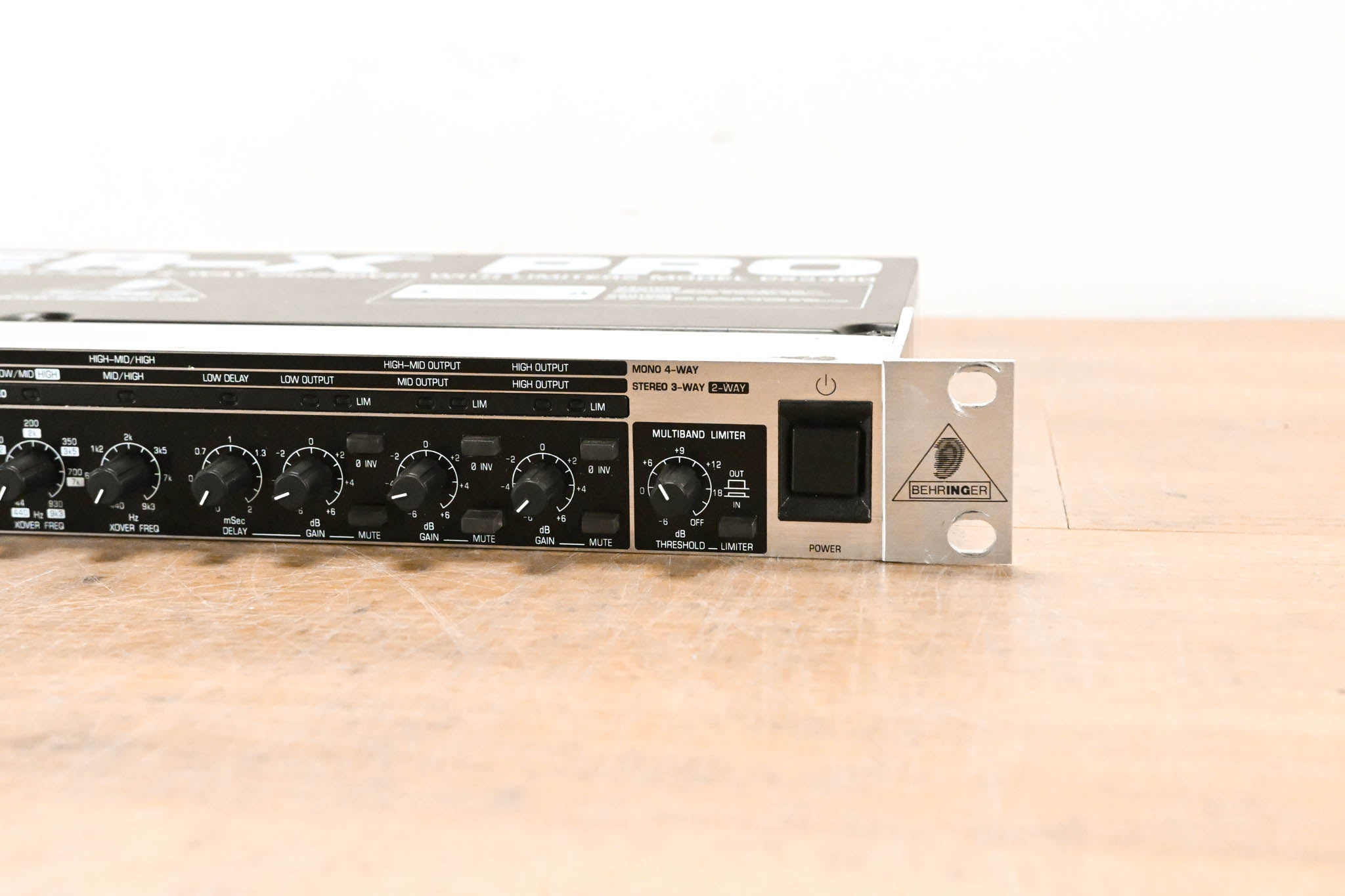 Behringer SUPER-X PRO CX3400 Multi-Channel Crossover With Limiters