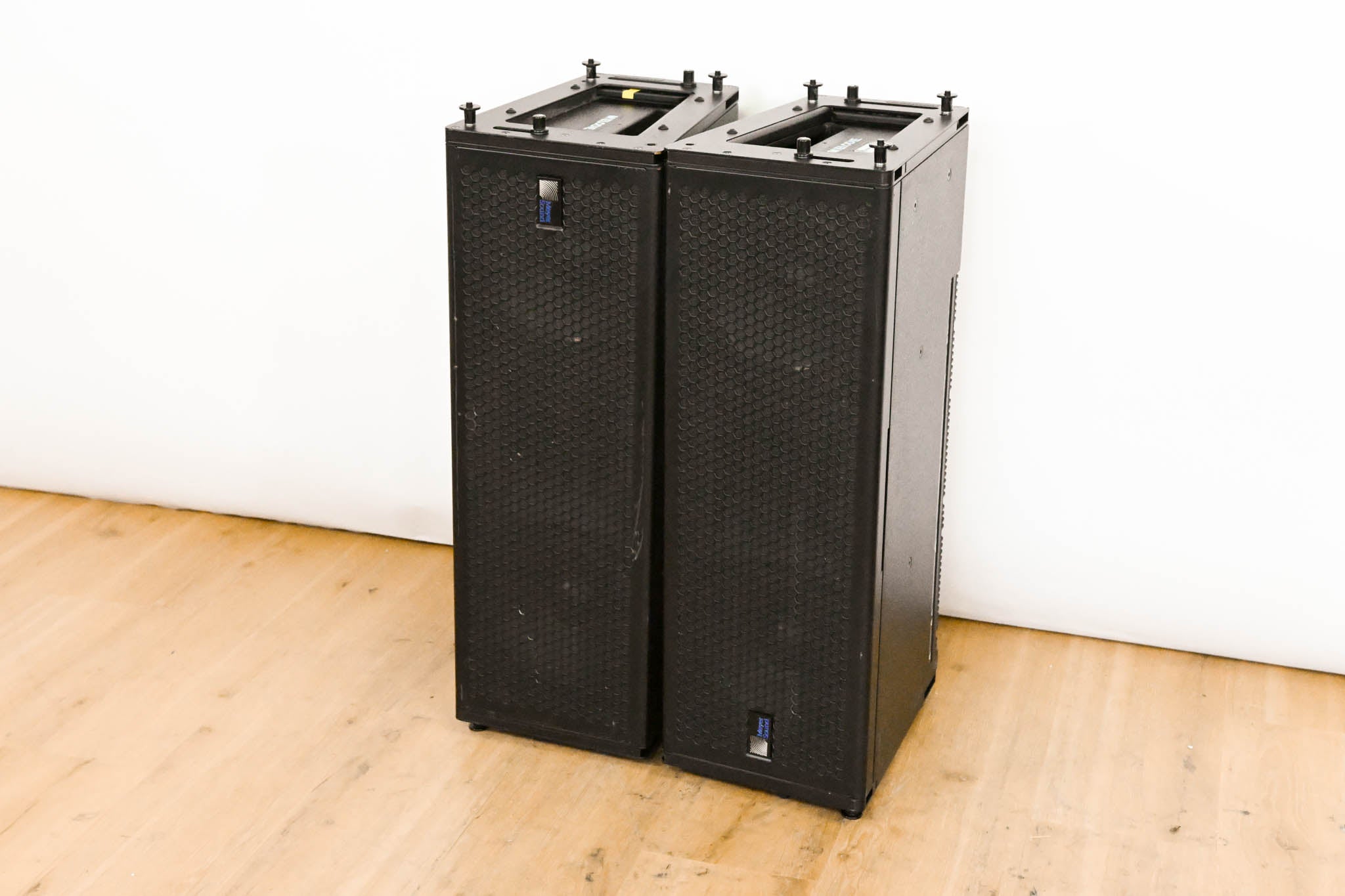 Meyer Sound M'elodie High-Power Curvilinear Array Loudspeaker (PAIR)