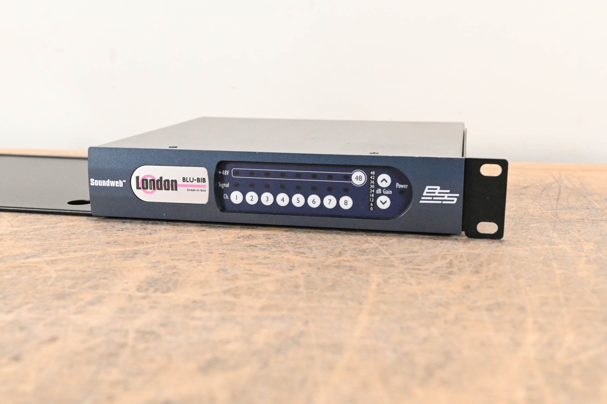 BSS BLU-BIB Break-In Box 8-Channel Input Expander (NO POWER SUPPLY)
