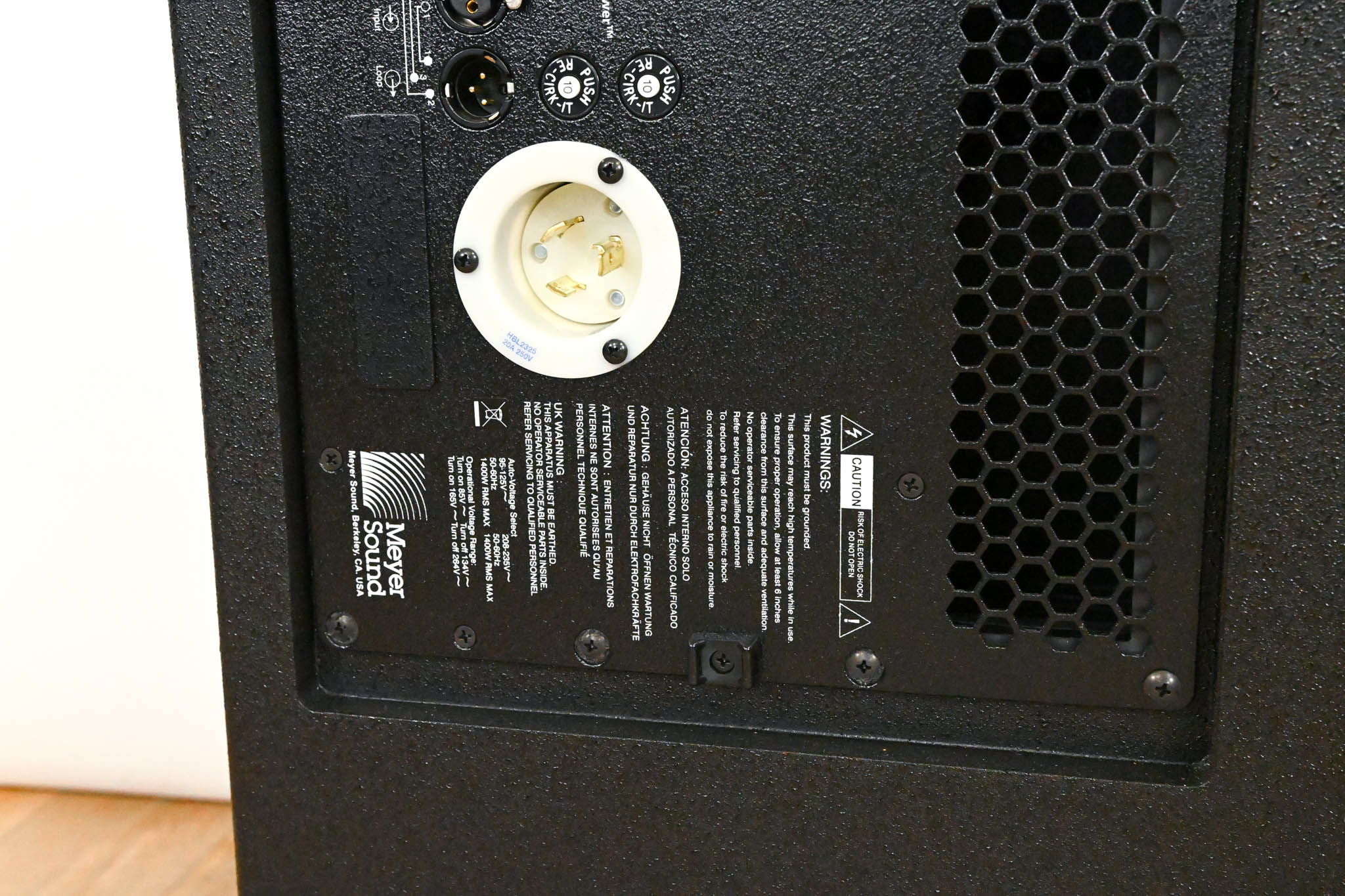 Meyer Sound 600-HP Compact High-Power Subwoofer