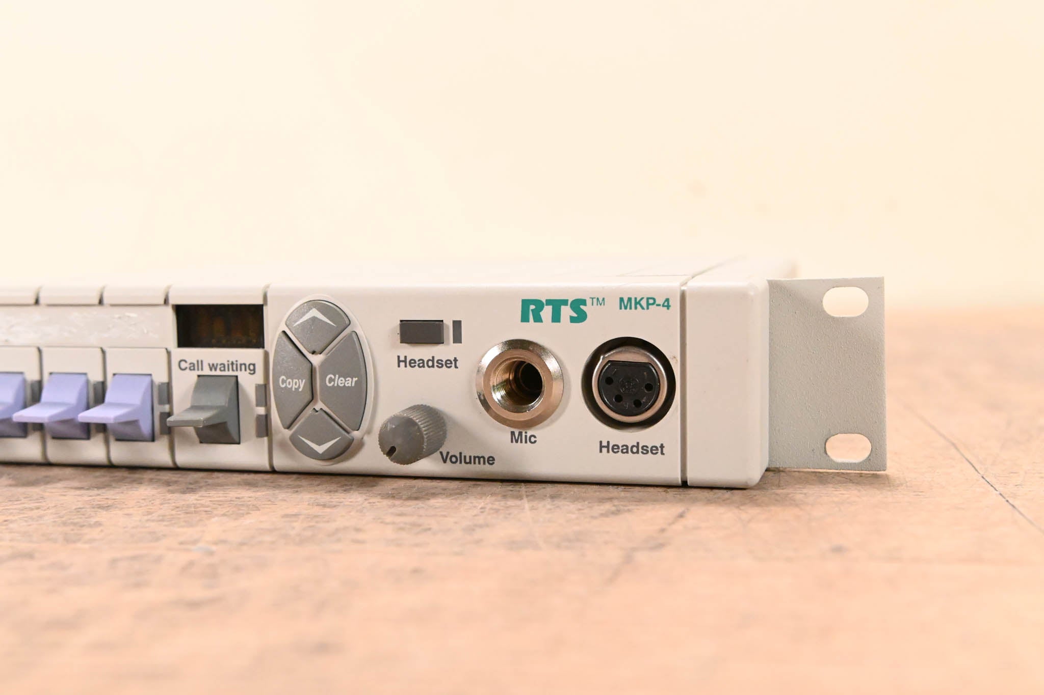 RTS MKP-4 4-Position Rackmount/Desktop Keypanel - 4 pin