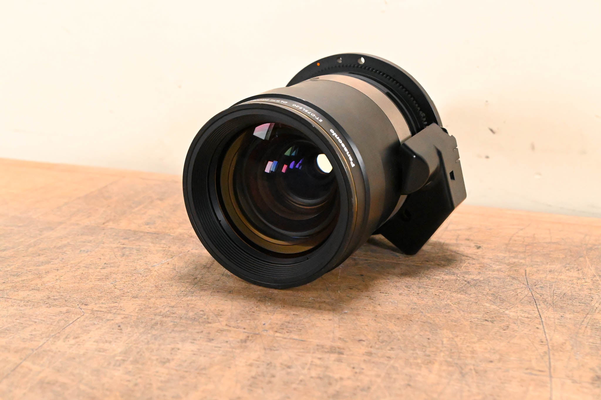 Panasonic ET-D75LE20 3-Chip DLP Projector Zoom Lens