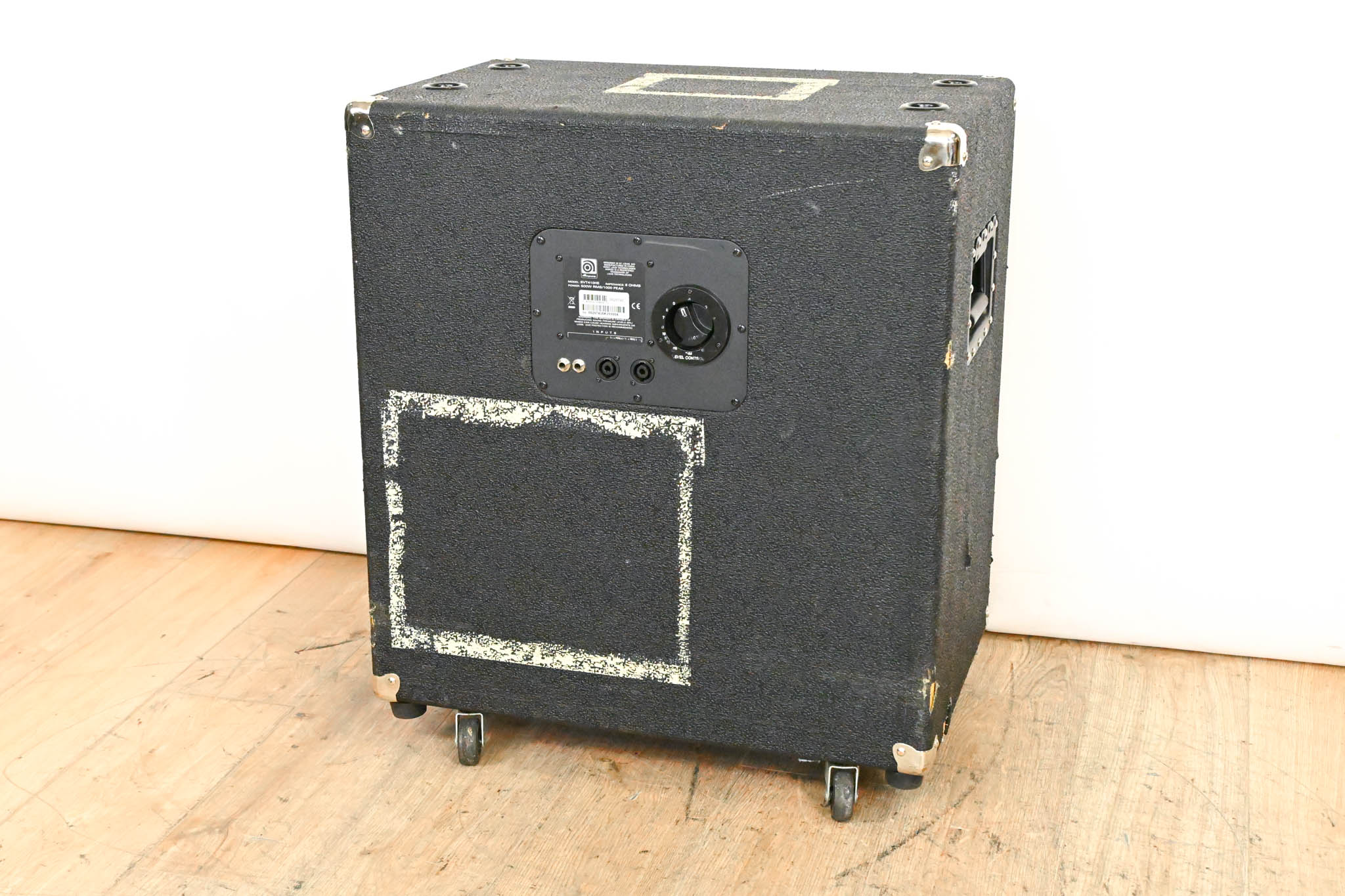 Ampeg SVT-410HE 500-Watt 4x10'' Bass Speaker Cabinet