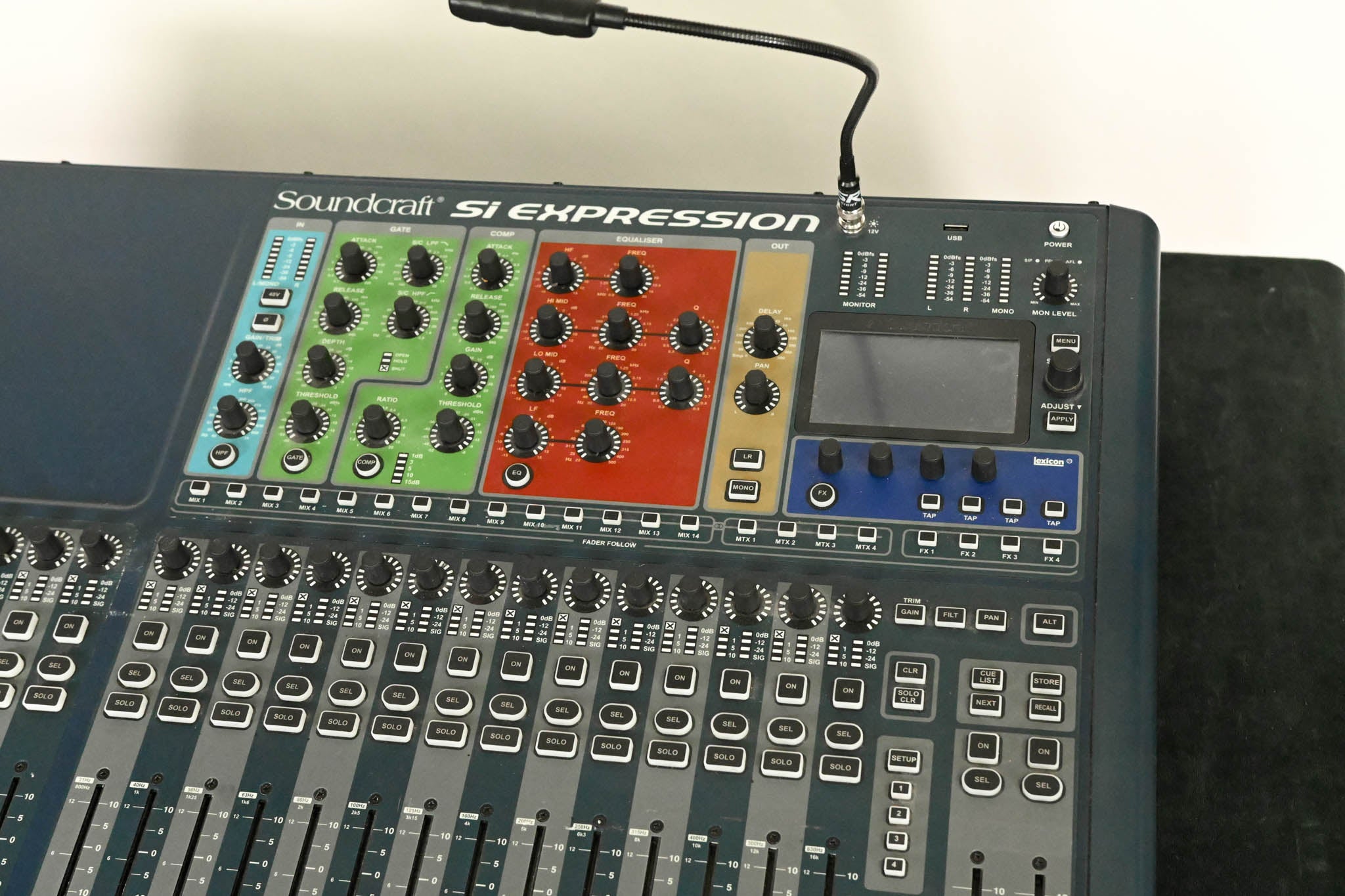 Soundcraft Si Expression 3 32-Channel Digital Mixer