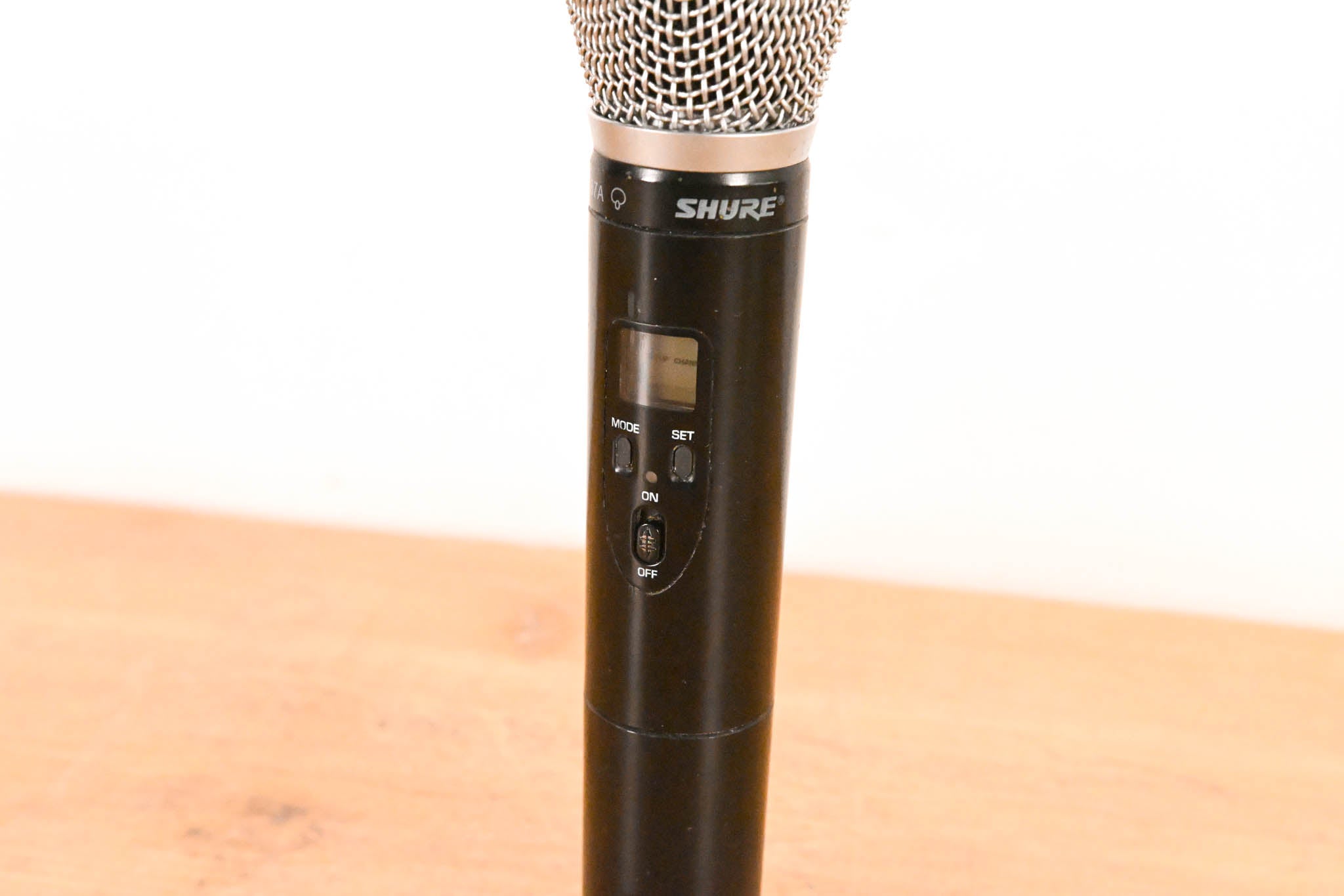 Shure ULXP24/BETA87A Handheld Wireless System - M1 Band NO POWER SUPPLY