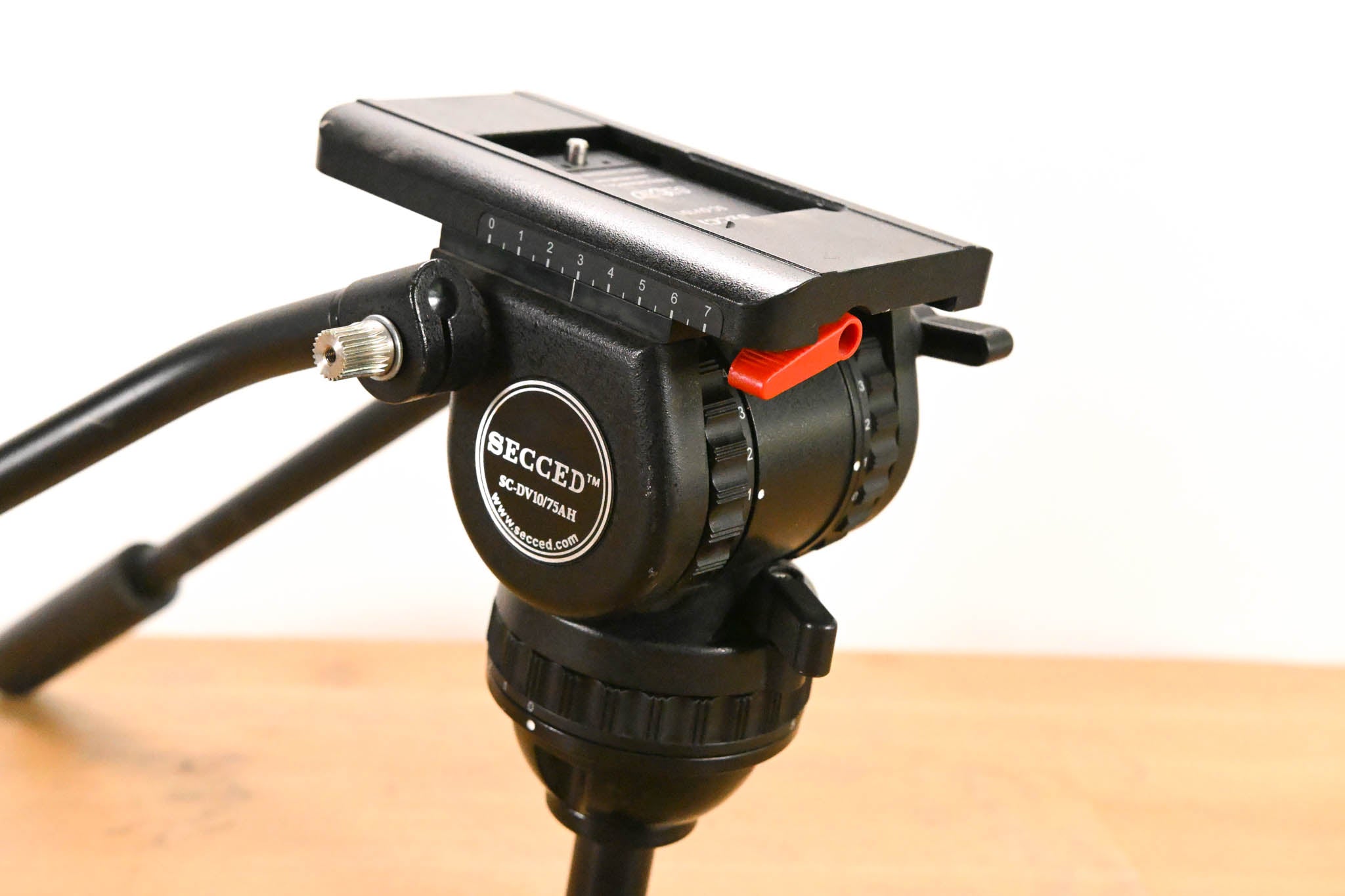 Secced SC-DV10/75AH 75mm Fluid Video Head w/ Dual Pan Bars