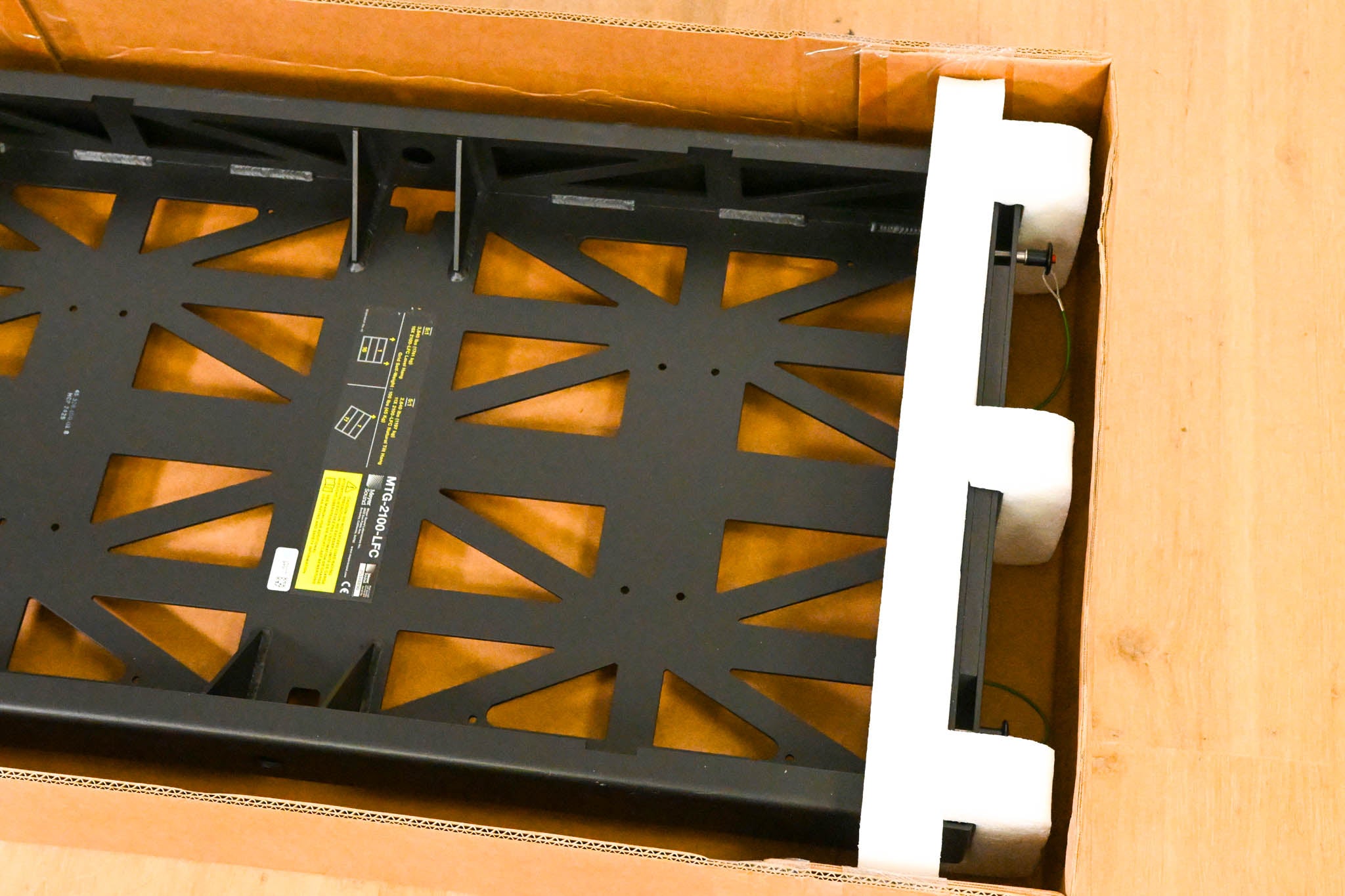 Meyer Sound MTG-2100-LFC Top Grid Flying Frame for 2100-LFC Subwoofer