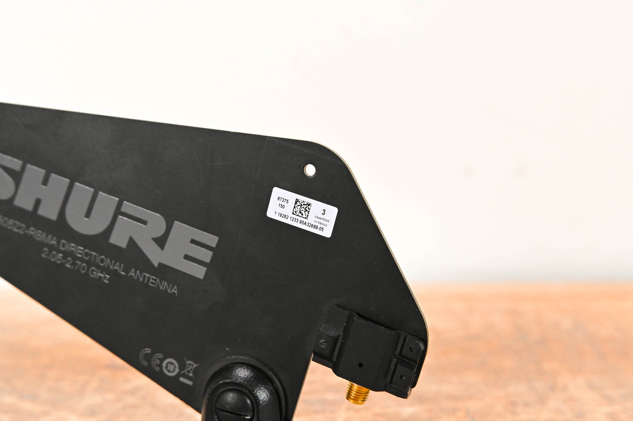 Shure PA805Z2-RSMA Passive Directional Antenna