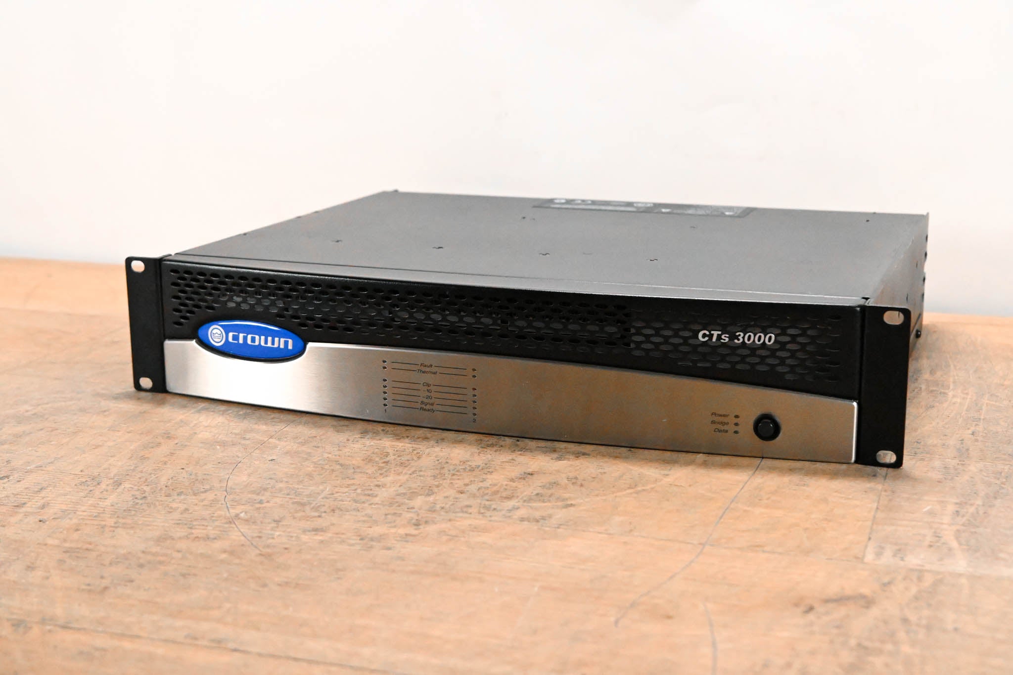 Crown CTs 3000 Two-Channel 1500W Power Amplifier