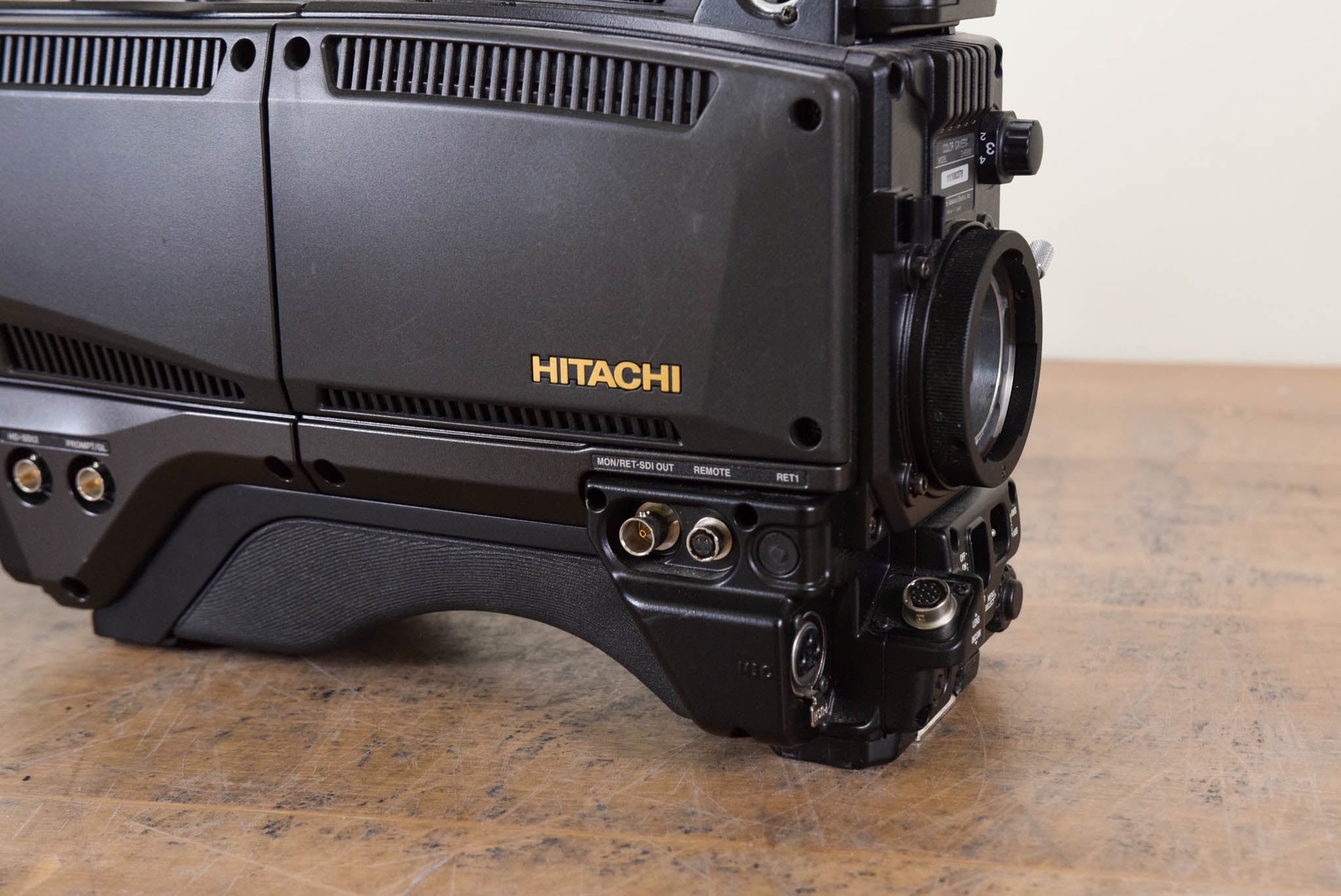 Hitachi Z-HD5000 HDTV Camera with CA-HF1000 Camera Adaptor