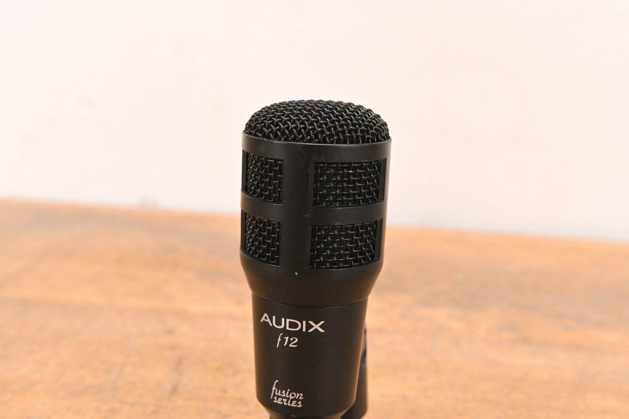 Audix F12 Dynamic Cardioid Drum/Instrument Microphone