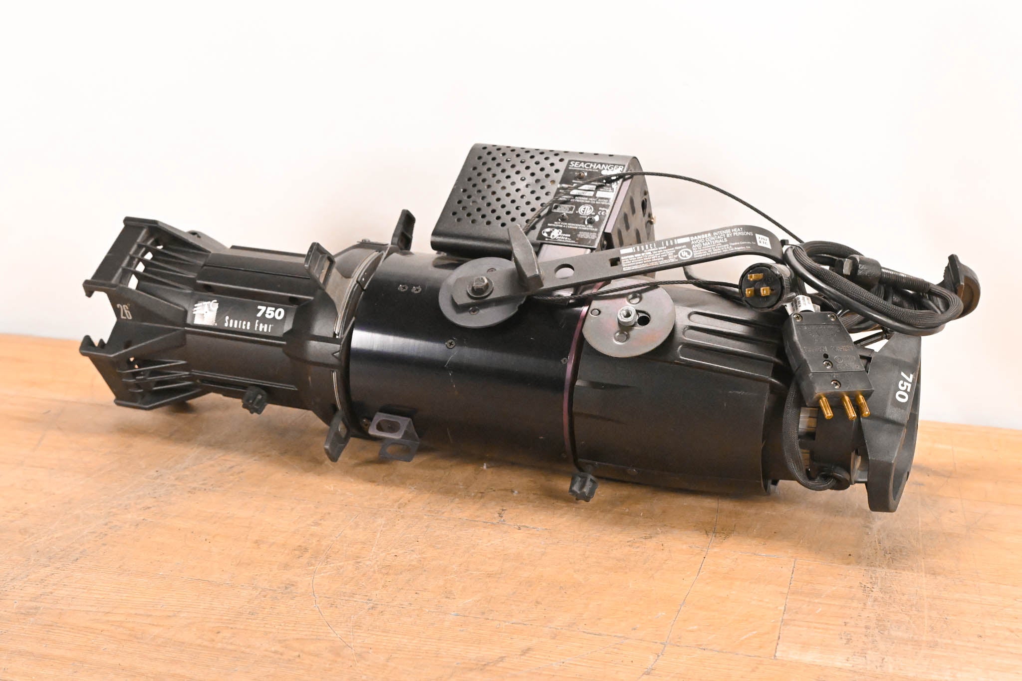 ETC Source Four 750 26 Degree Leko w/OceanOptics SeaChanger Color Engine