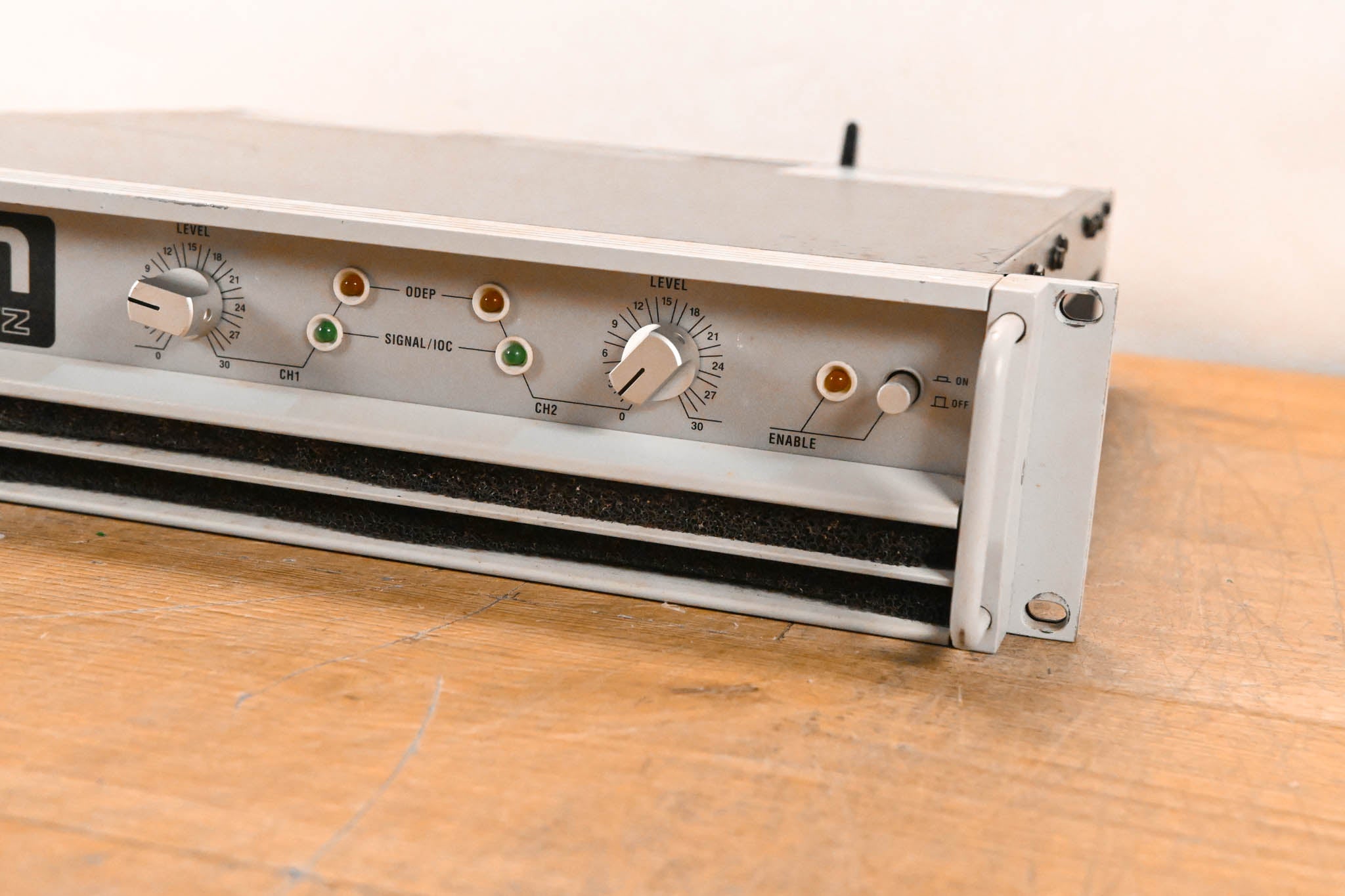 Crown Macro-Tech 3600VZ 2-Channel Power Amplifier