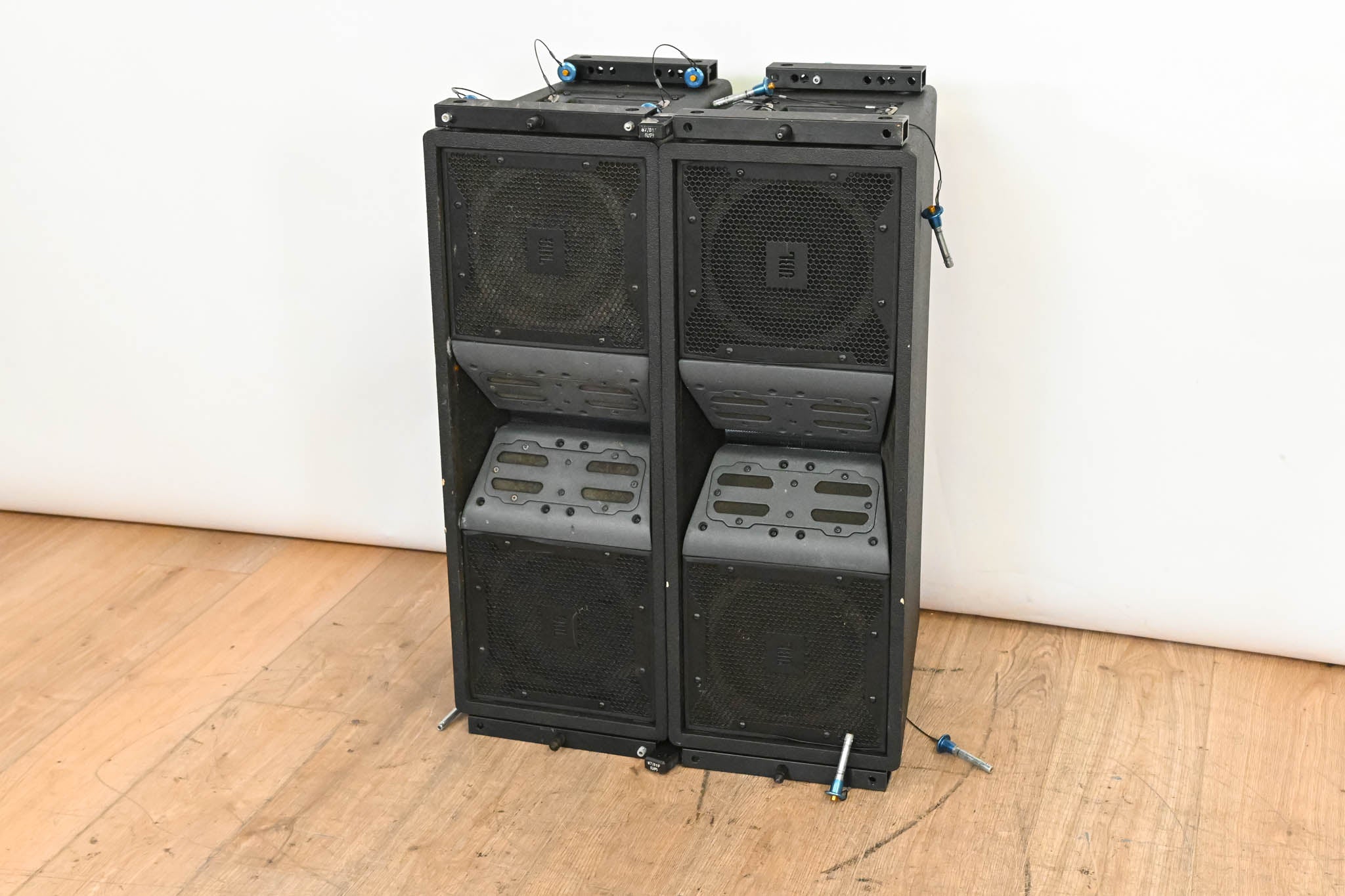 JBL VT4887 Compact Bi-Amplified 3-Way Line Array Element (PAIR)