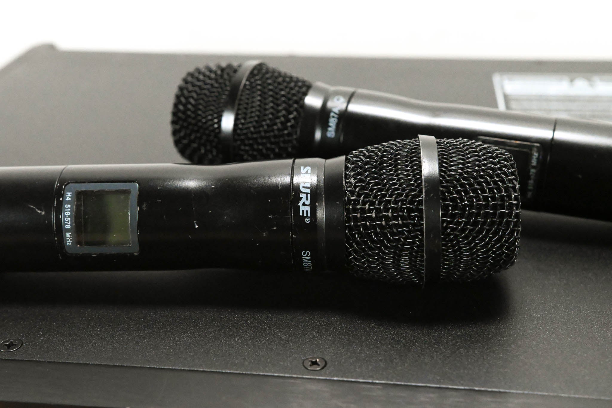 Shure UR4D Wireless Receiver w/ two UR2/SM87A Handheld Transmitters - H4