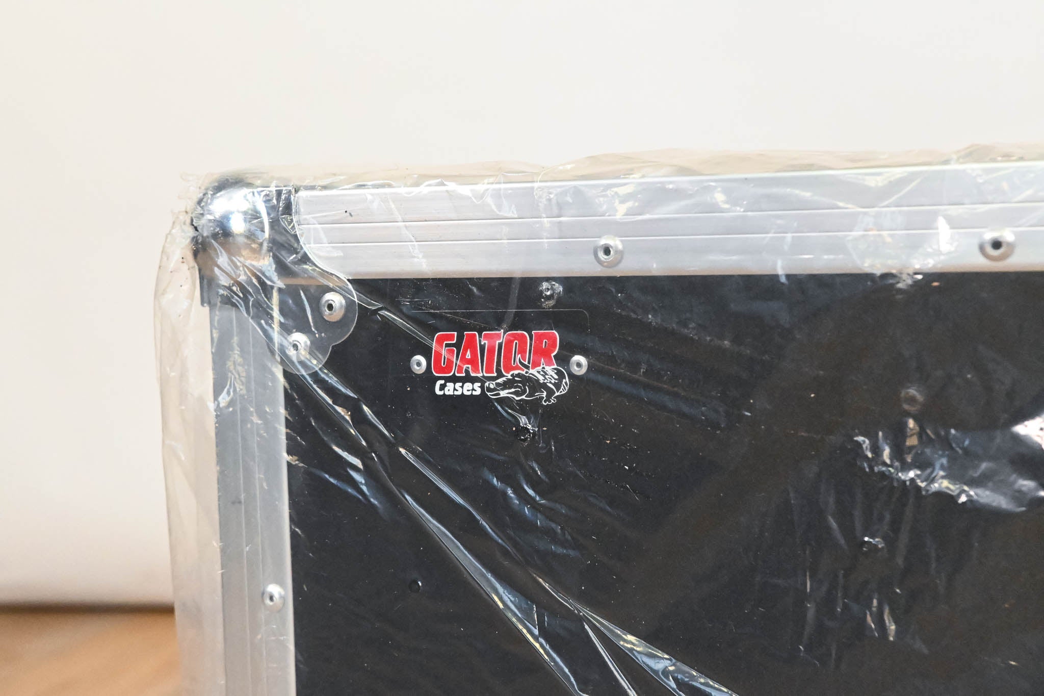 Gator Cases G-TOUR 8U Standard Audio Road Rack Case