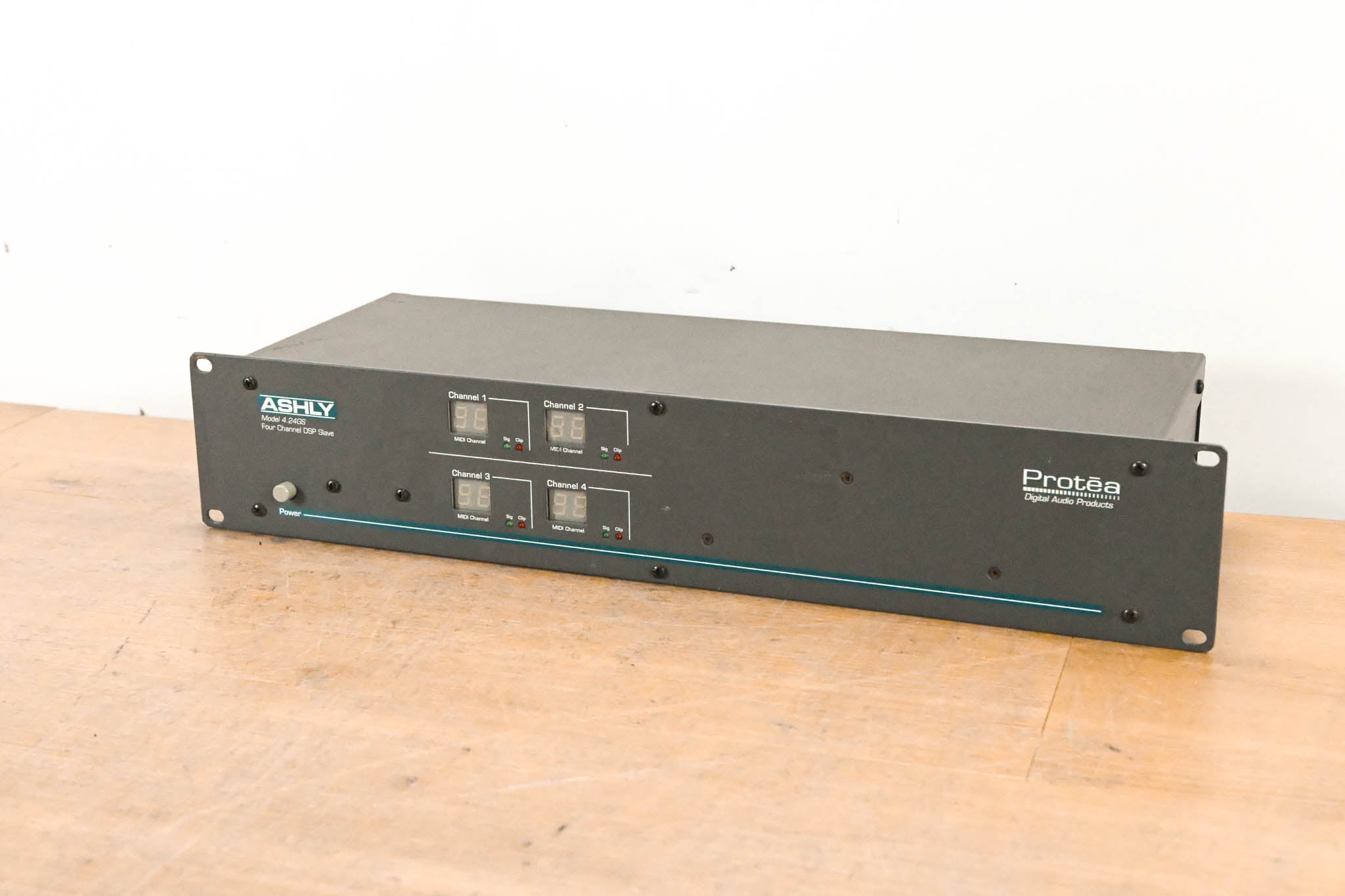 Ashly Protea 4.24GS 4-Channel Digital Graphic Equalizer Slave