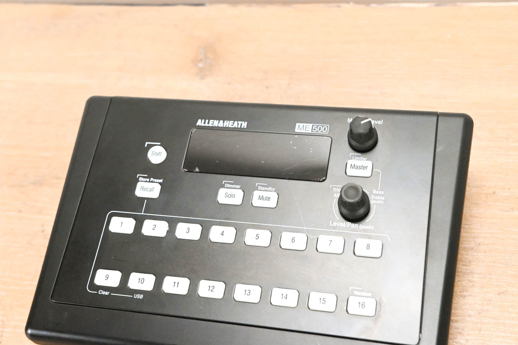 Allen & Heath ME-500 16-Channel Personal Mixer