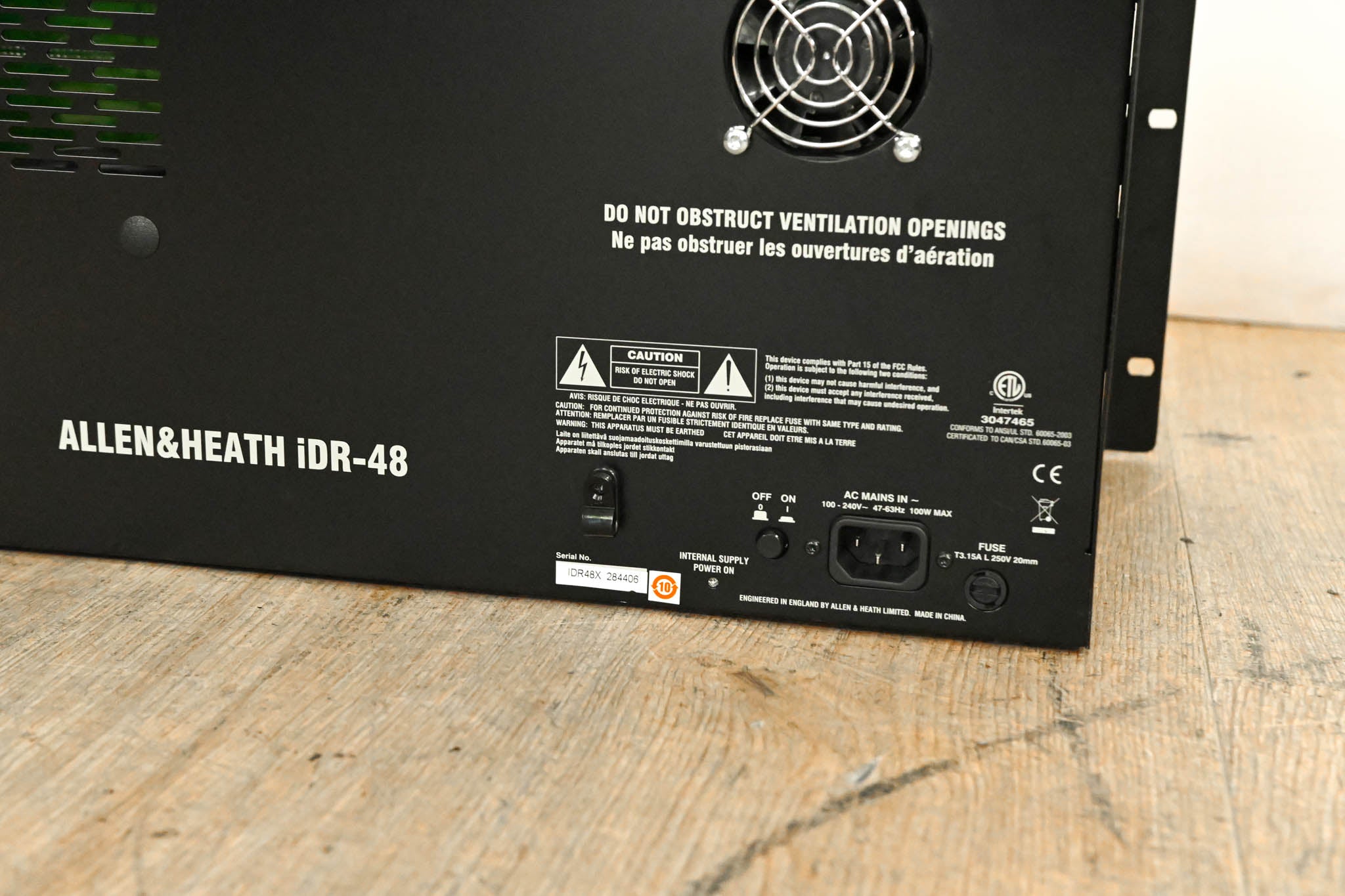 Allen & Heath iLive-T112 Mixing Surface with iDR-48 Fixed Format MixRack