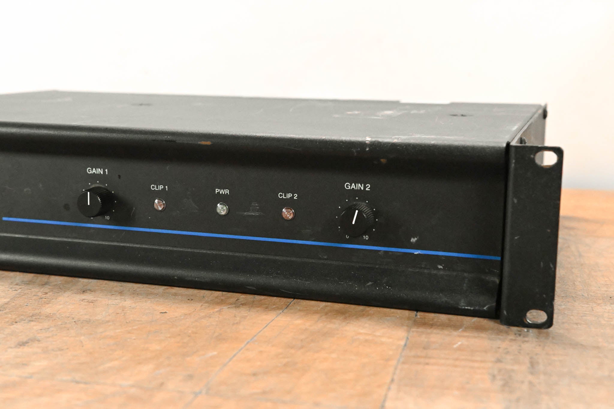 QSC MX 700 2-Channel Power Amplifier