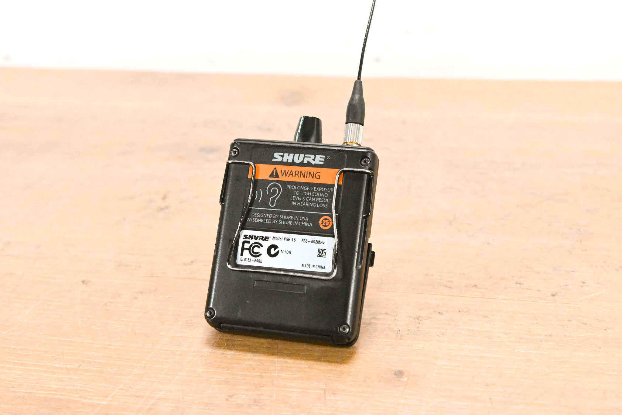 Shure PSM 900 Wireless IEM System L6 Band: 656-692 MHz (NO POWER SUPPLY)