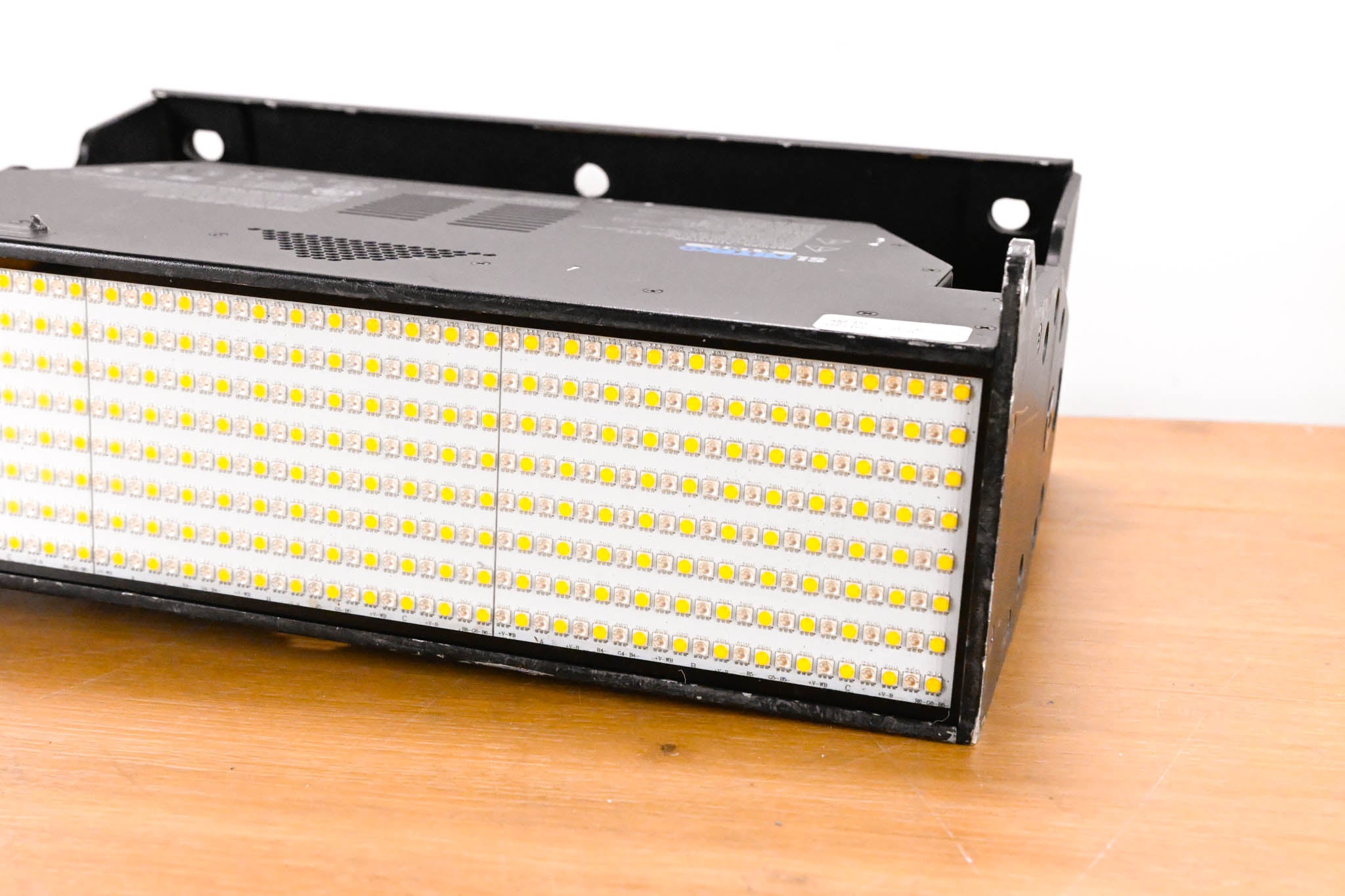 Philips Showline SL Nitro 510C RGBW LED Strobe Light