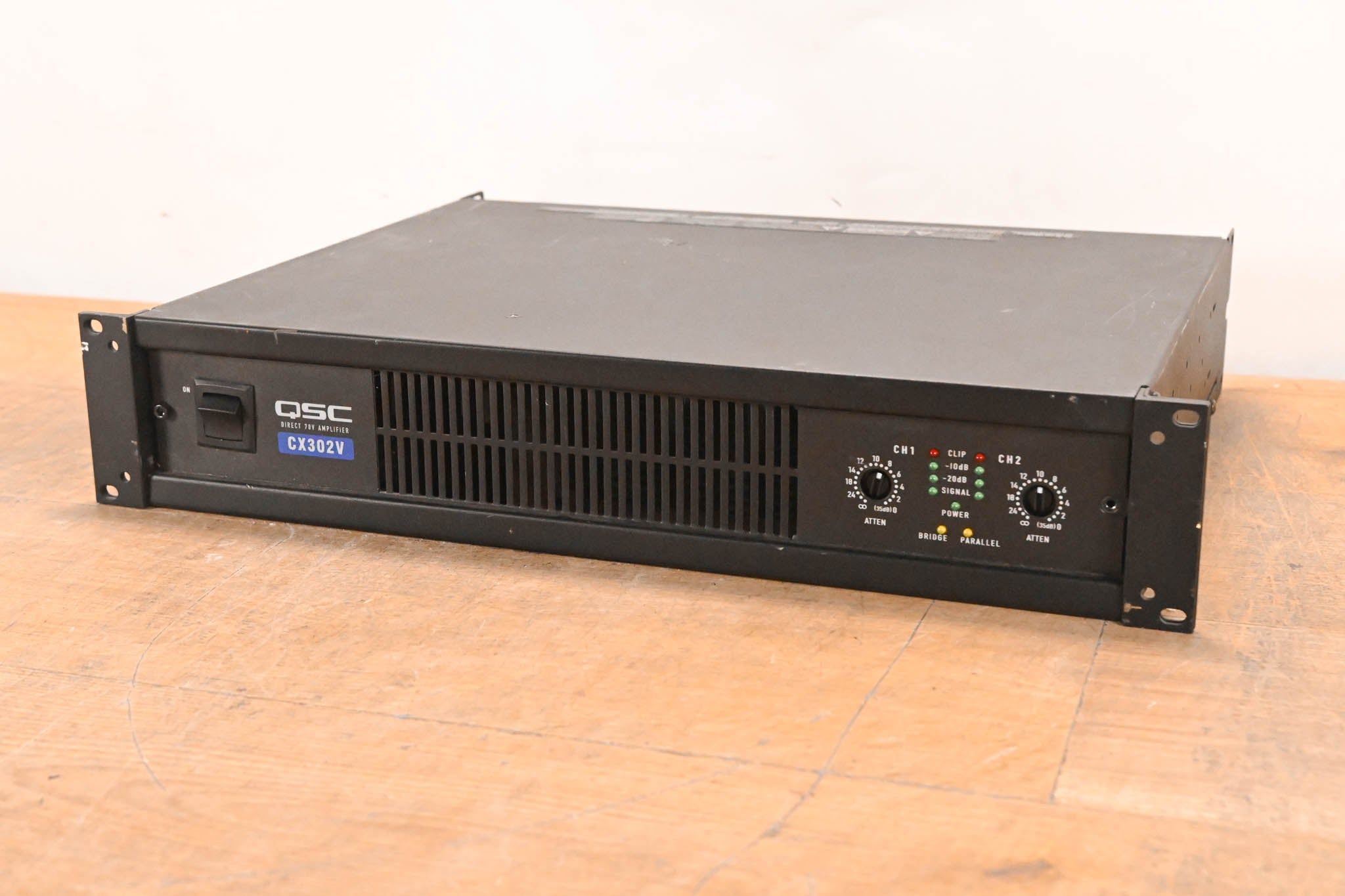 QSC CX302V 2-Channel Power Amplifier