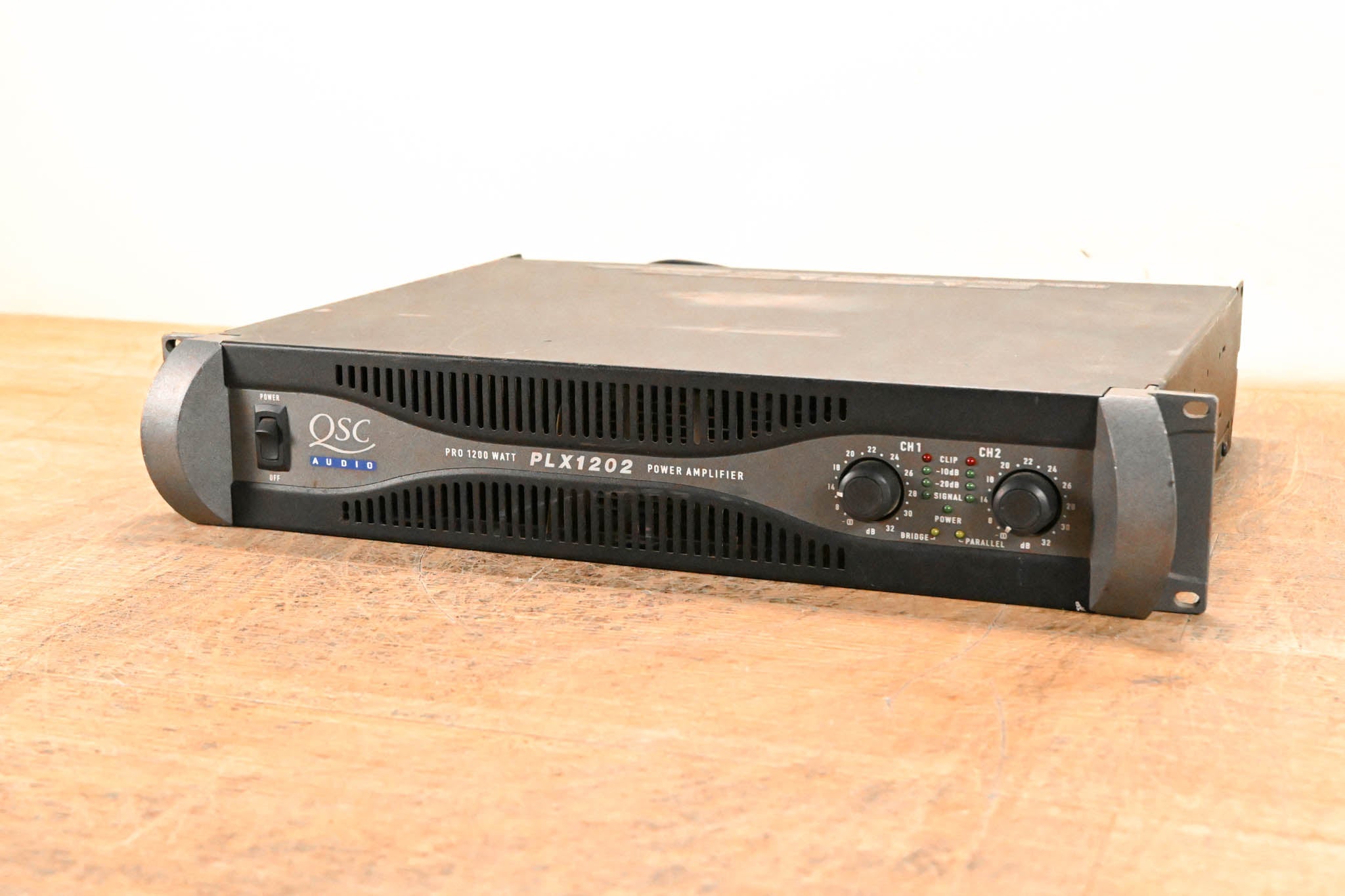 QSC PLX1202 2-Channel Power Amplifier