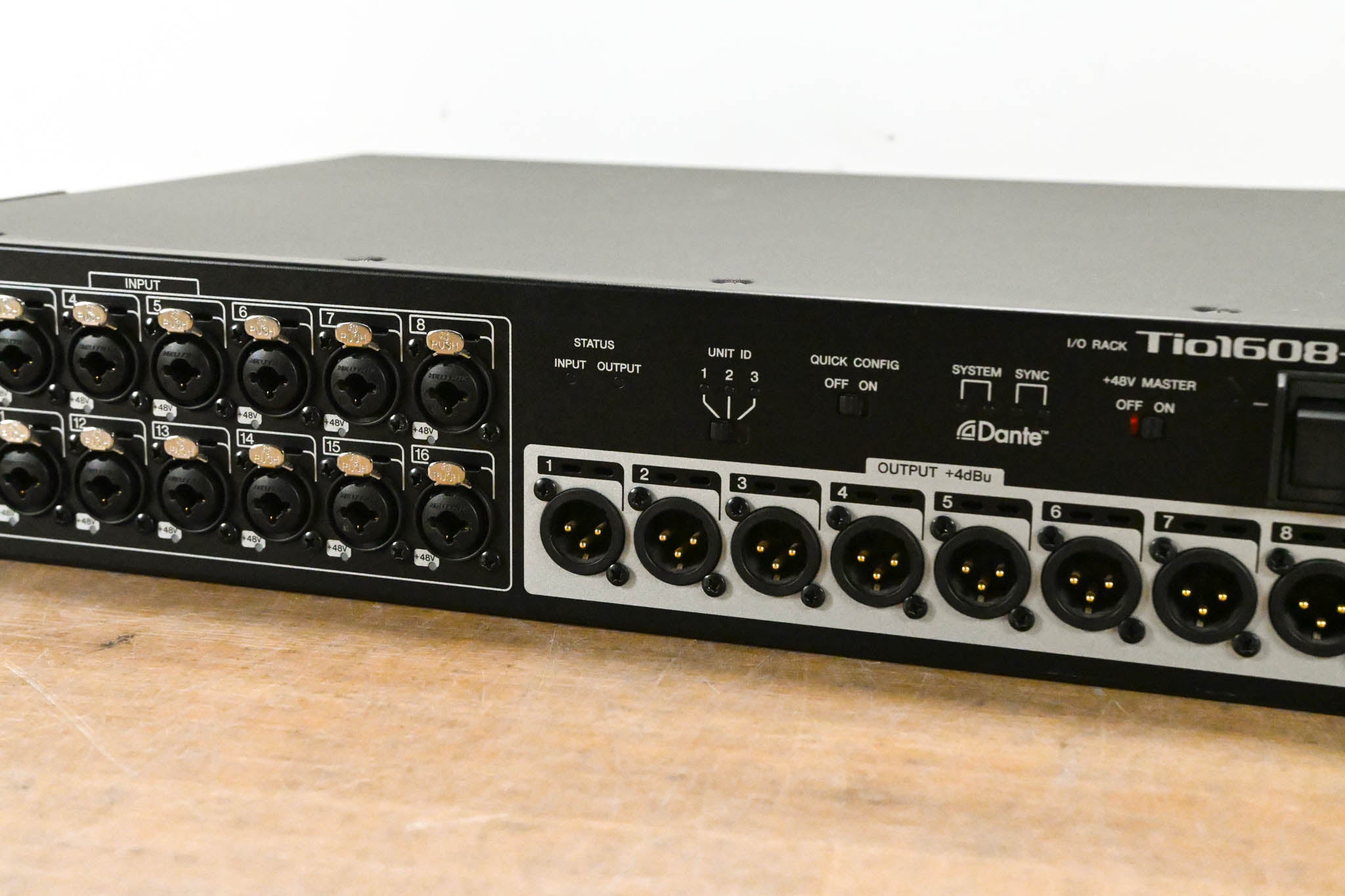 Yamaha Tio1608-D 16-Input/8-Output Dante Stagebox for TF Series Mixers