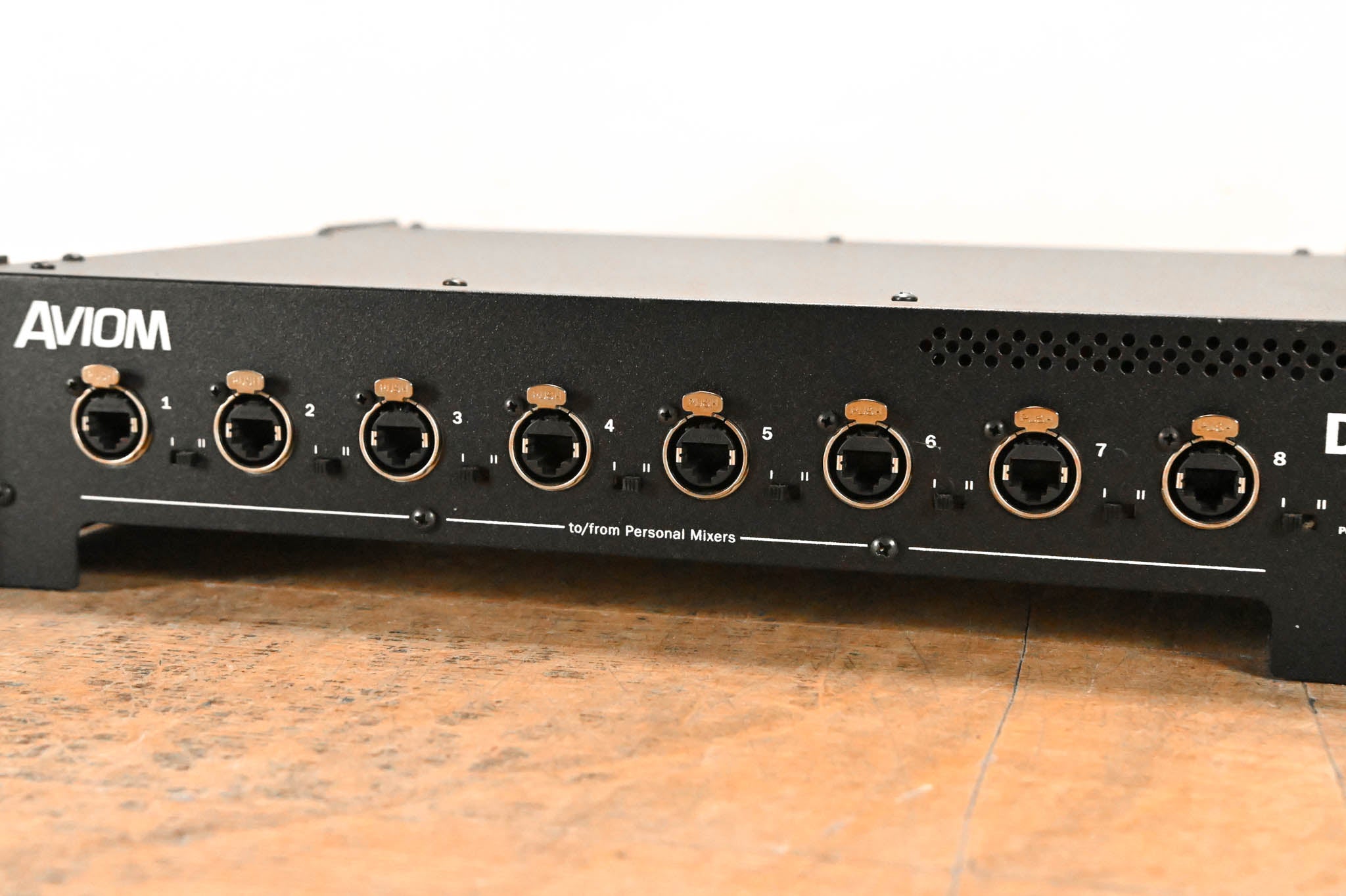 Aviom D800 A-Net Distributor
