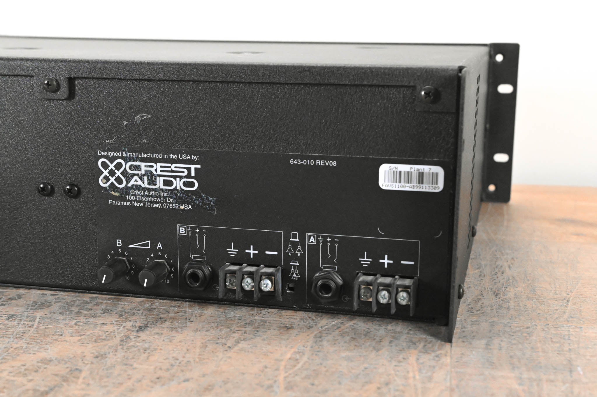 Crest Audio Vs1100 2-Channel Power Amplifier