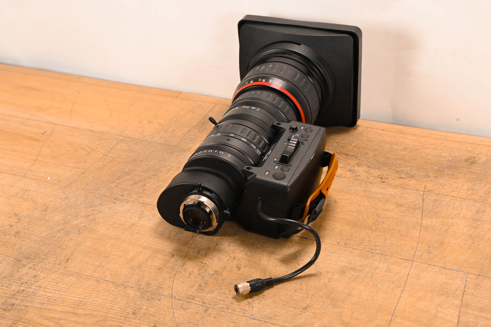 Angénieux AIF-HD T40x11BESSD HD 1:2/11-440mm Broadcast Box Lens