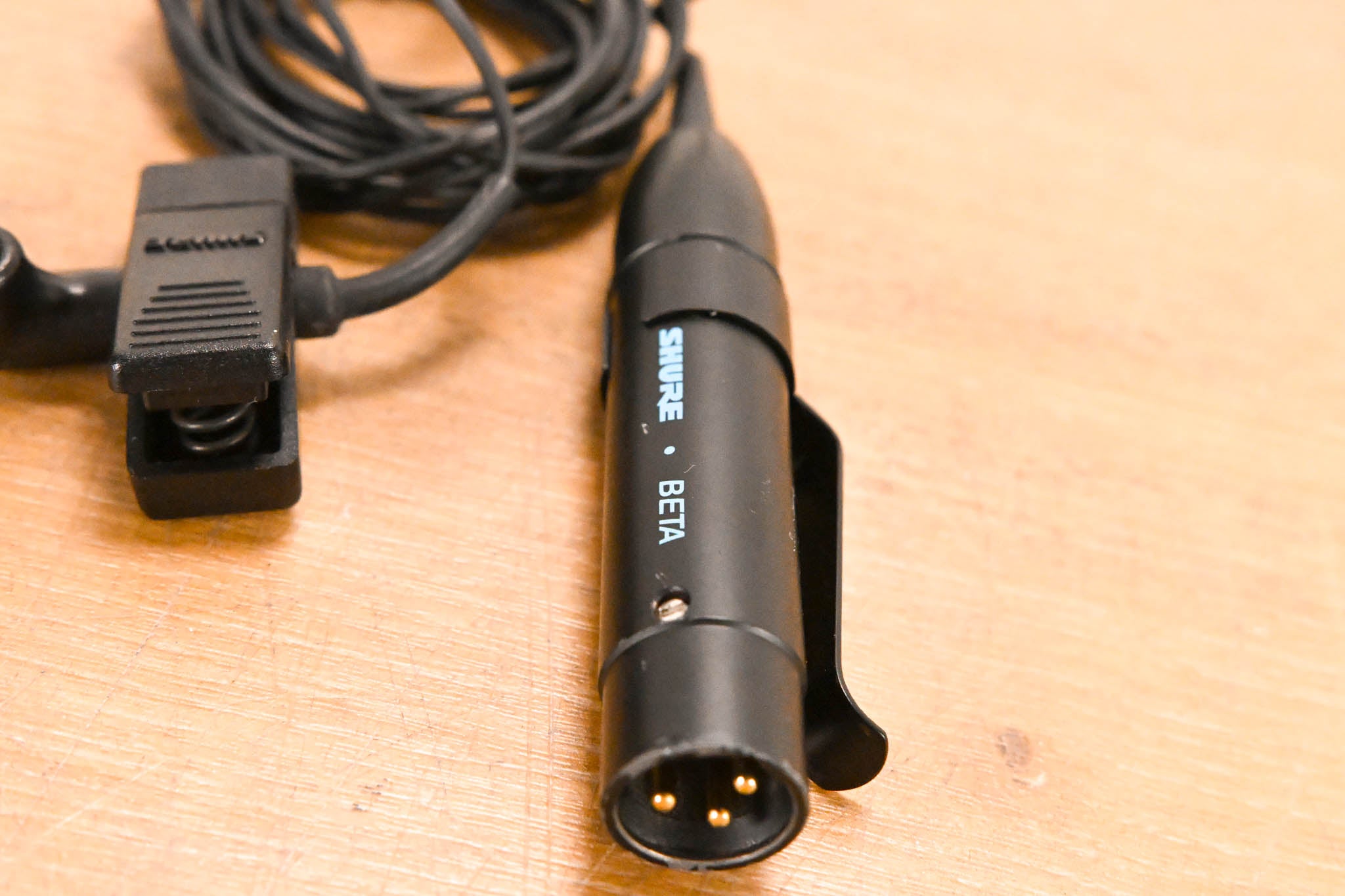 Shure Beta 98H/C Miniature Cardioid Condenser Instrument Microphone