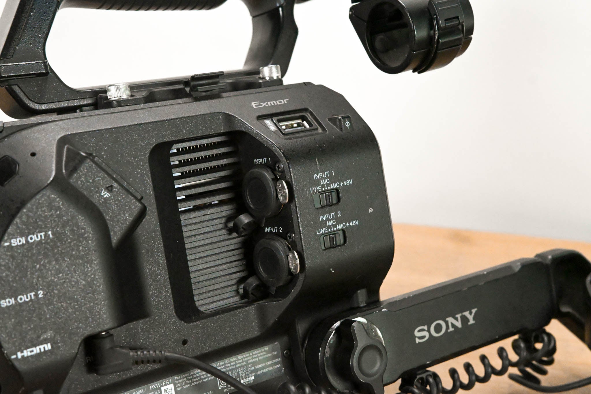 Sony PXW-FS7 XDCAM Super 35 Professional Camcorder CG01XN7