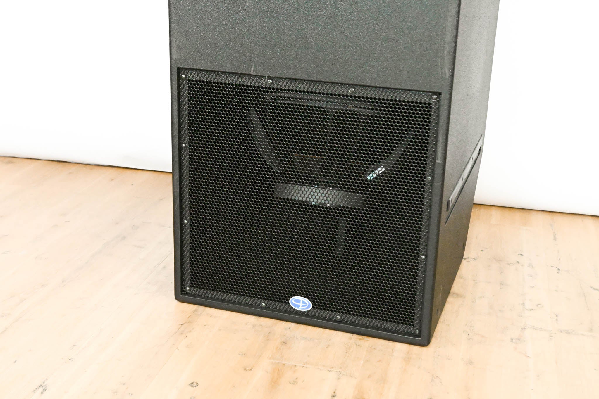 Danley TH118 Passive Tapped Horn Subwoofer