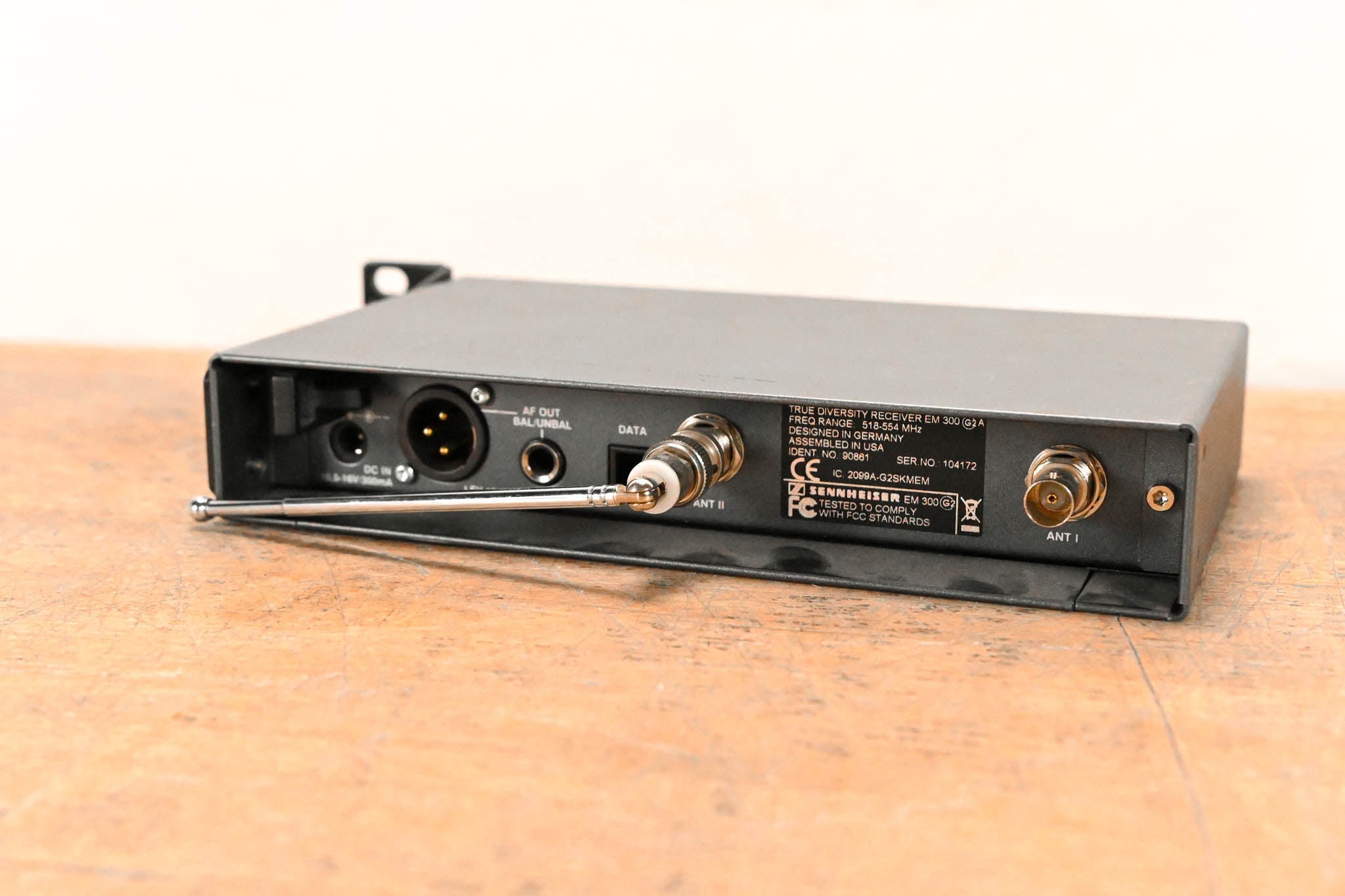 Sennheiser ew 300 G2 Handheld Wireless System 518-554MHz NO POWER SUPPLY
