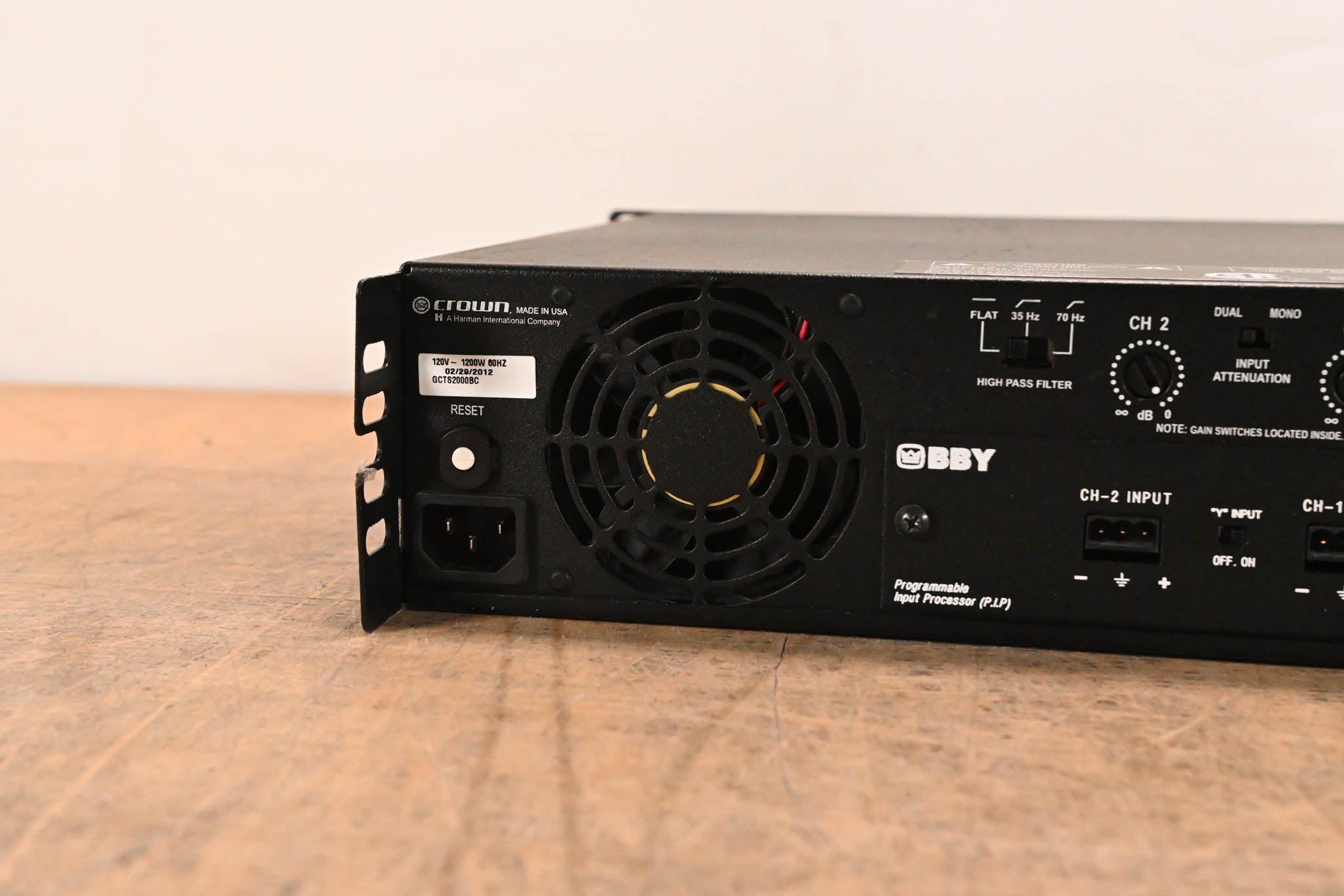 Crown CTs 2000 2-Channel 1000W Power Amplifier