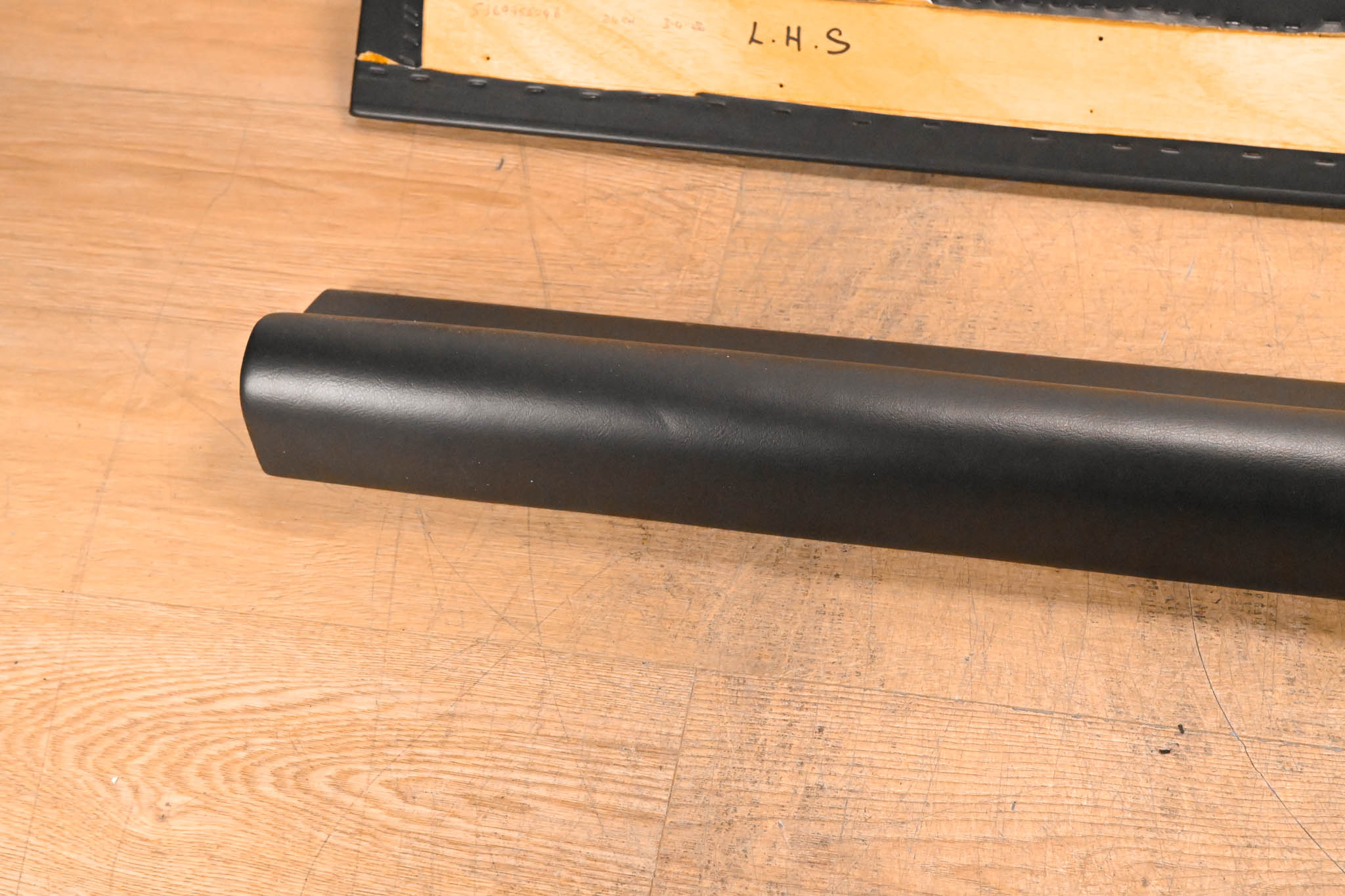 Solid State Logic C300 HD Cushioned Front Panel Armrest Set (5 Pieces)