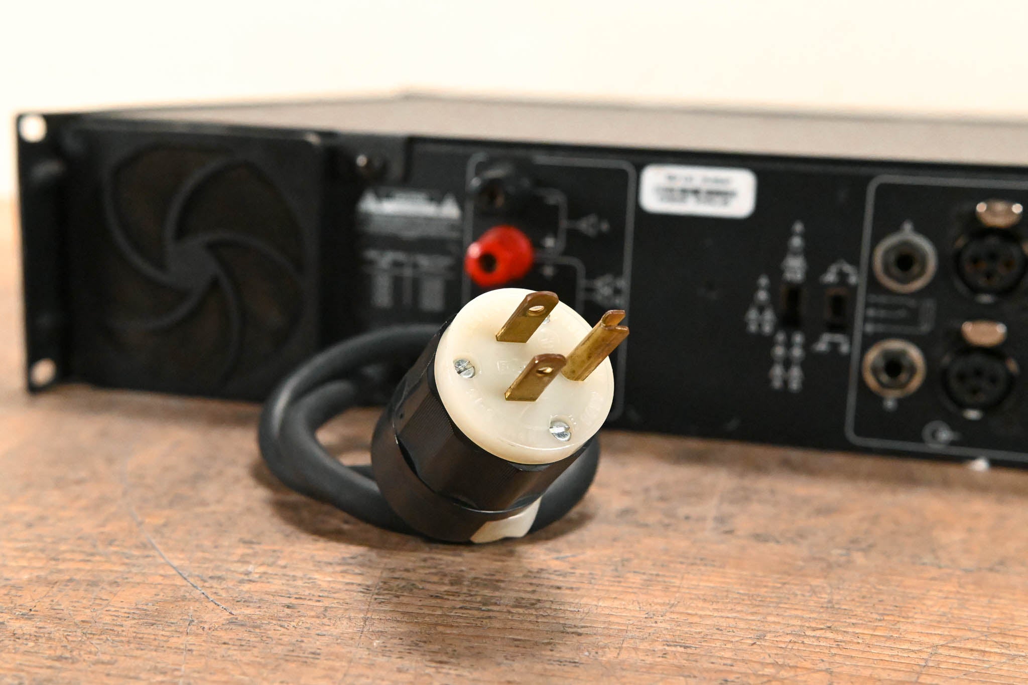 Crest Audio CA9 2-Channel Power Amplifier