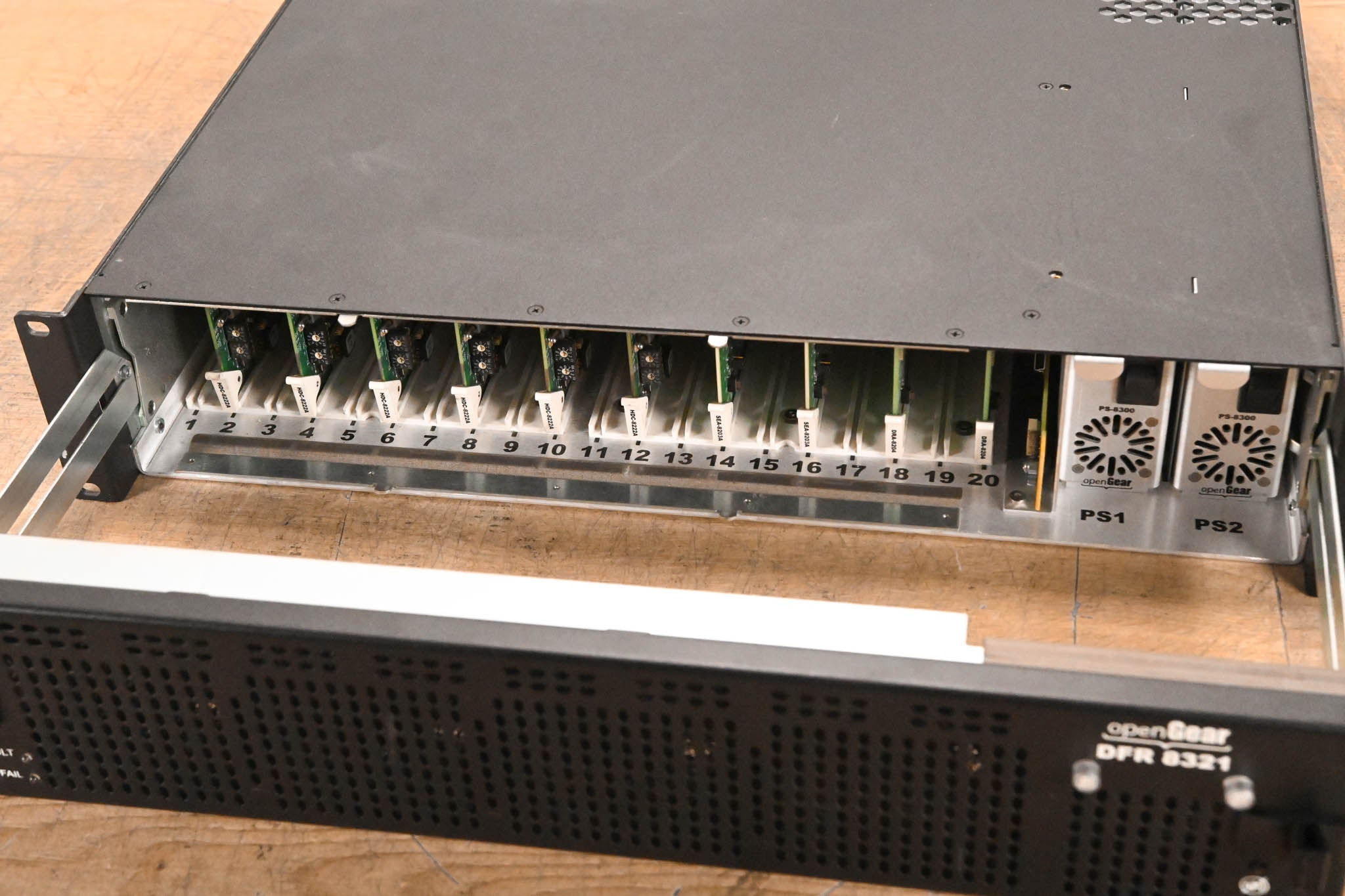 Ross DFR-8321 OpenGear 2RU Module Frame with Cards