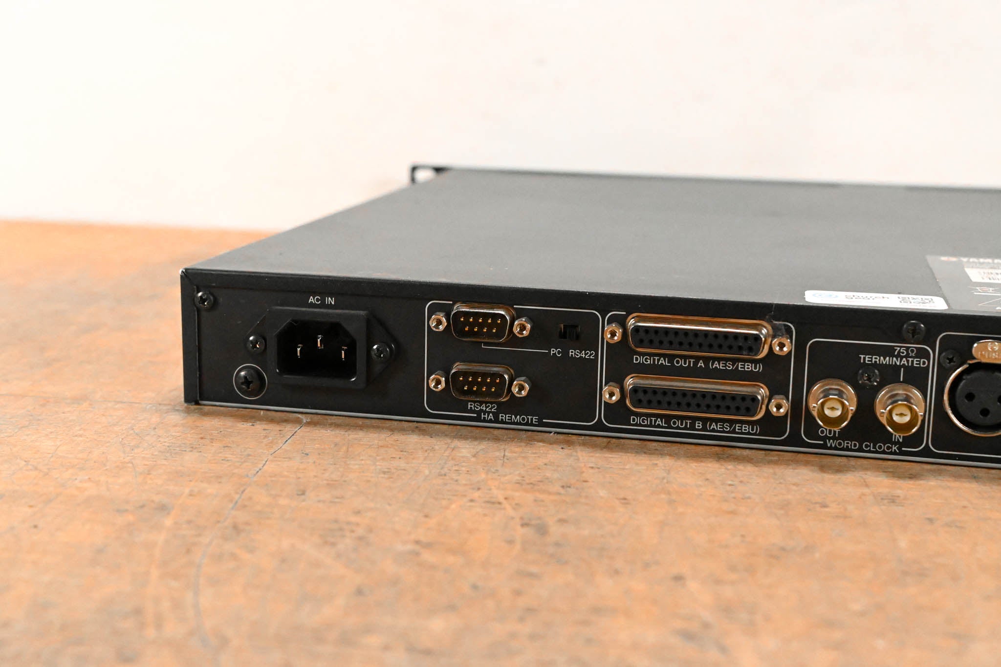 Yamaha AD8HR AD Converter with Remote Preamp