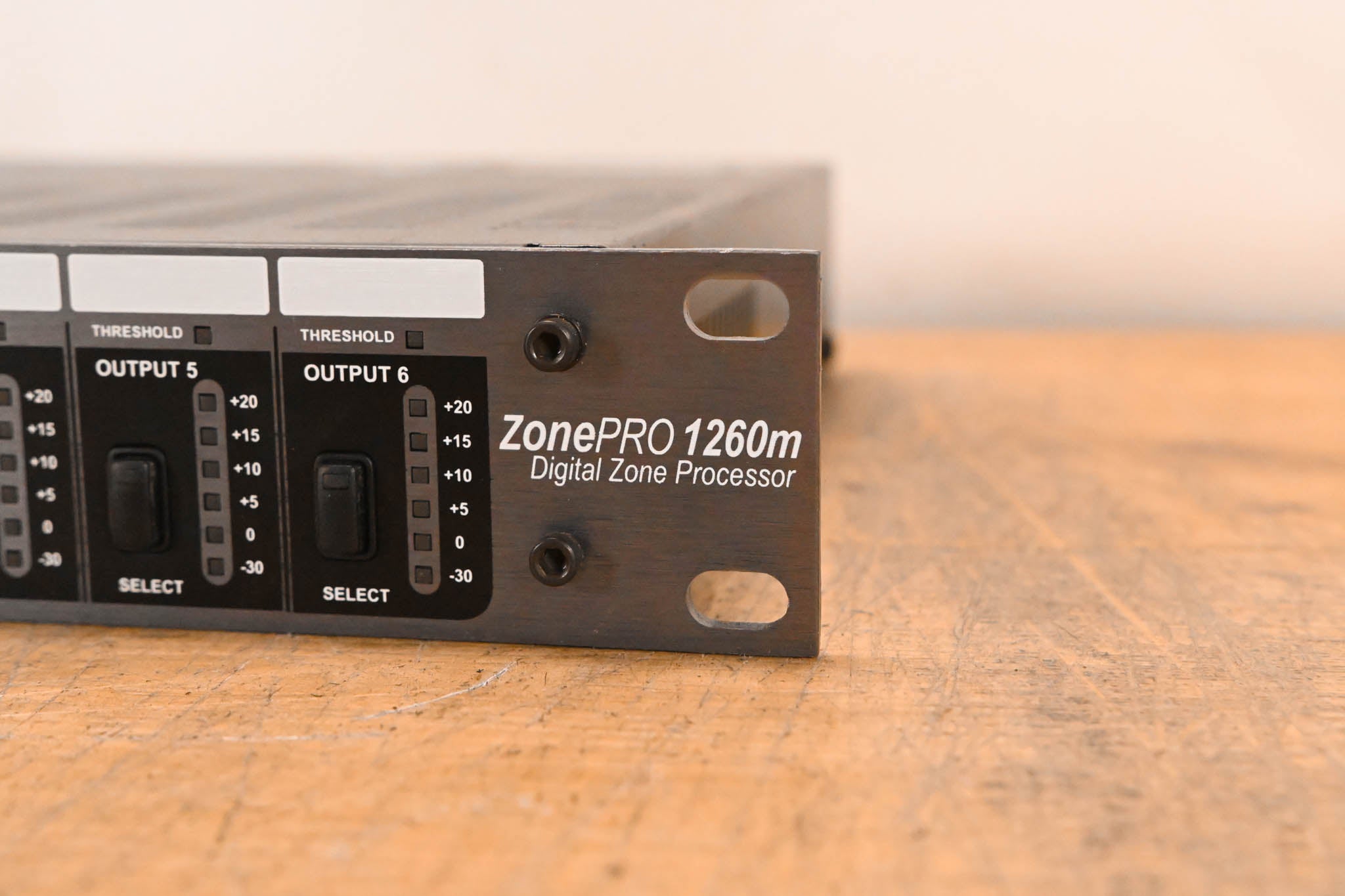 dbx ZonePRO 1260M Digital Zone Processor