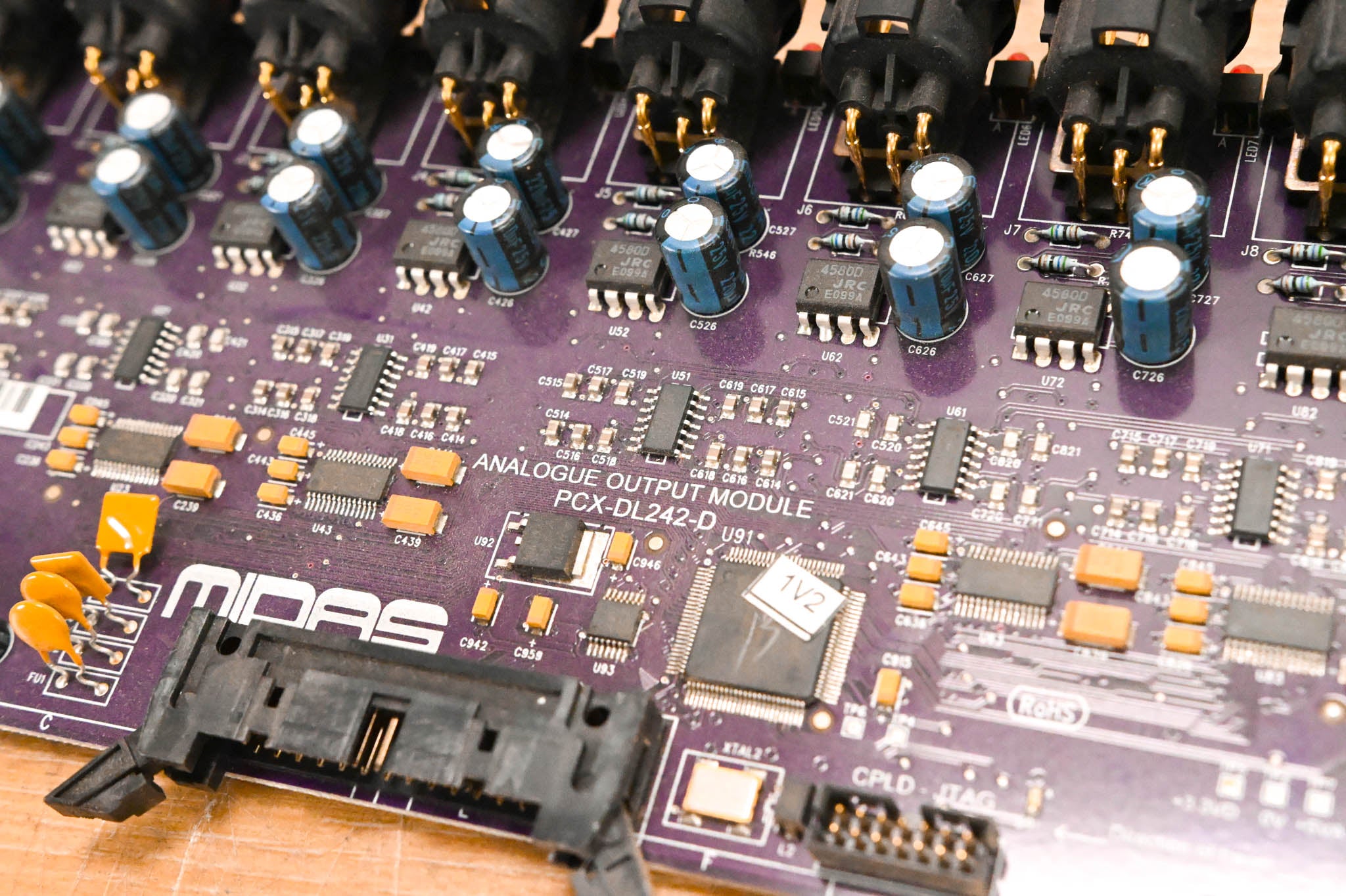 Midas DL242 Analogue Output Module 8-Channel XLR Card (PCX-DL242-D)