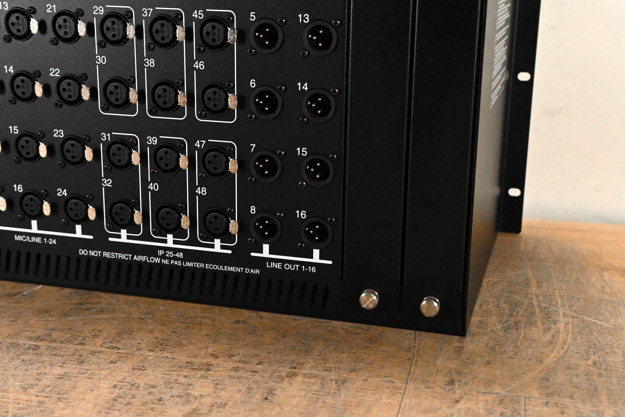 DiGiCo D2-Rack 48-Input, 16-Output Digital Stage Box