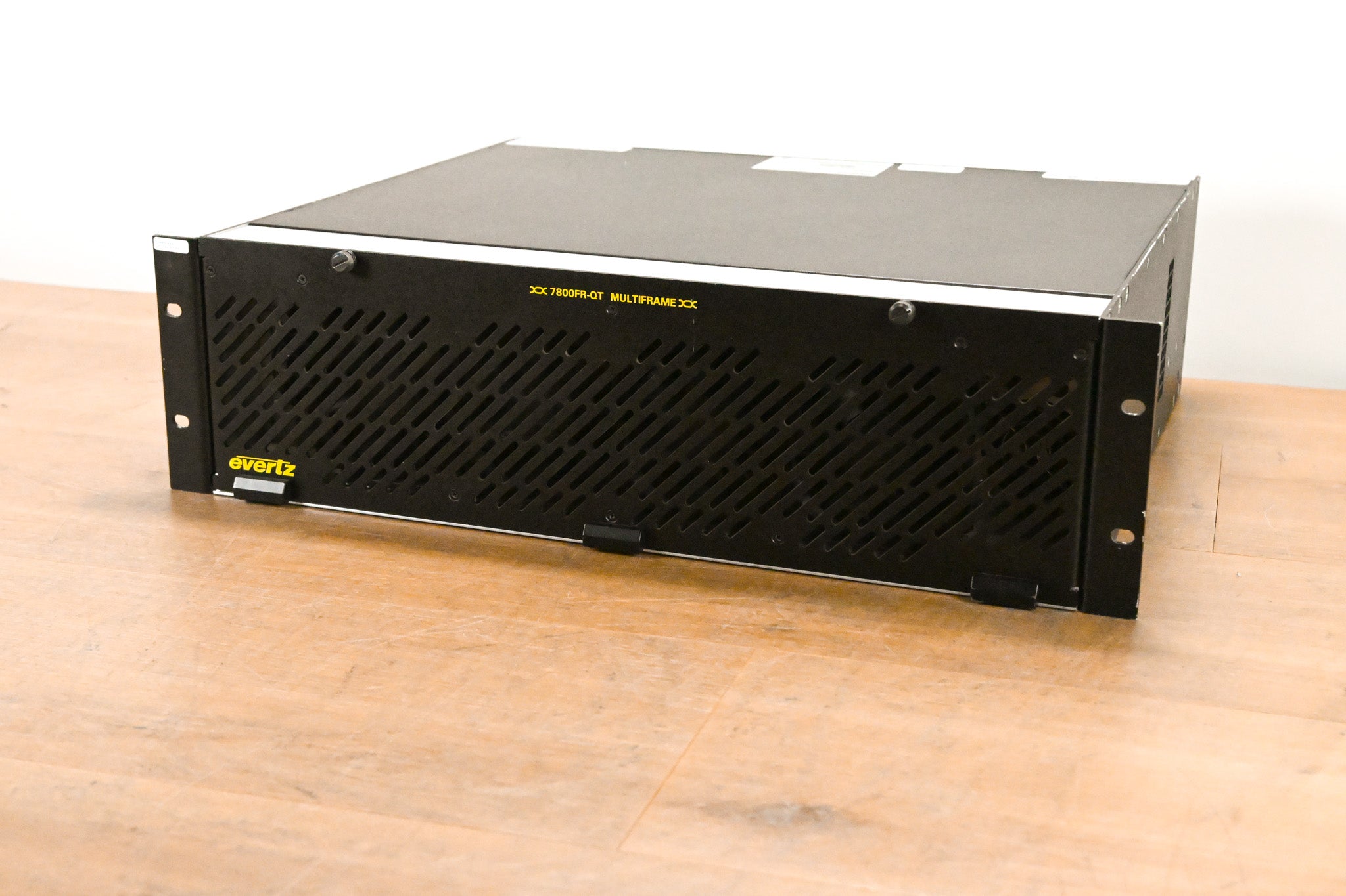 Evertz 7800FR-QT 3U Rack-Mountable Quiet Multiframe w/ Cards