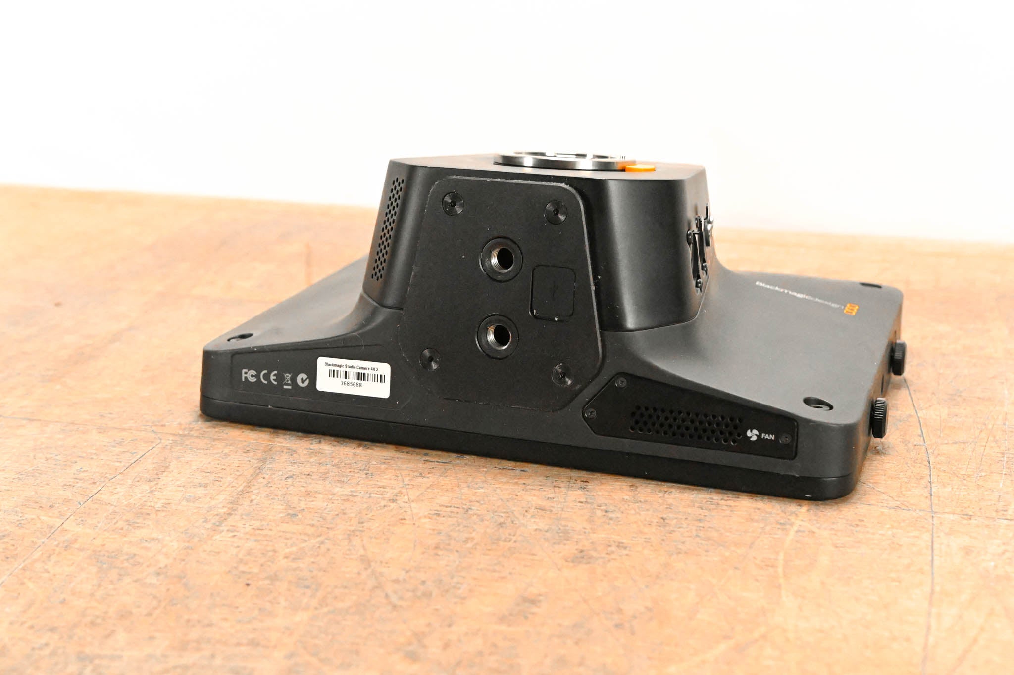 Blackmagic Design Studio Camera 4K 2