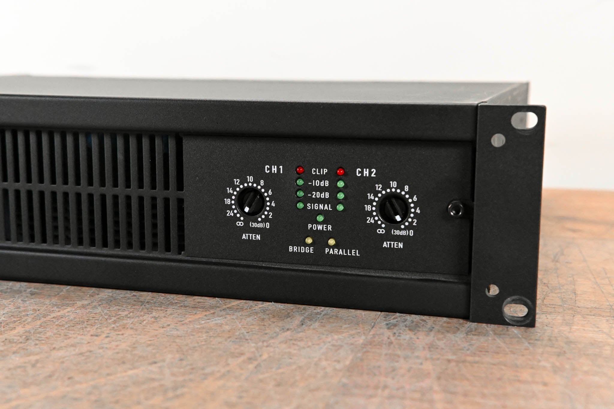 QSC CX302 2-Channel Power Amplifier