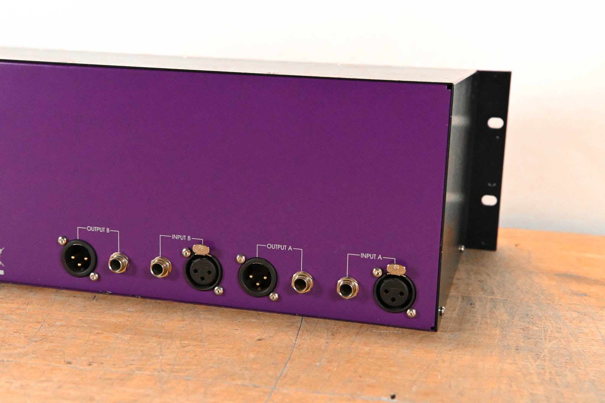 Klark Teknik SQ1G Square ONE Graphic 2-Channel 30-Band Graphic Equalizer